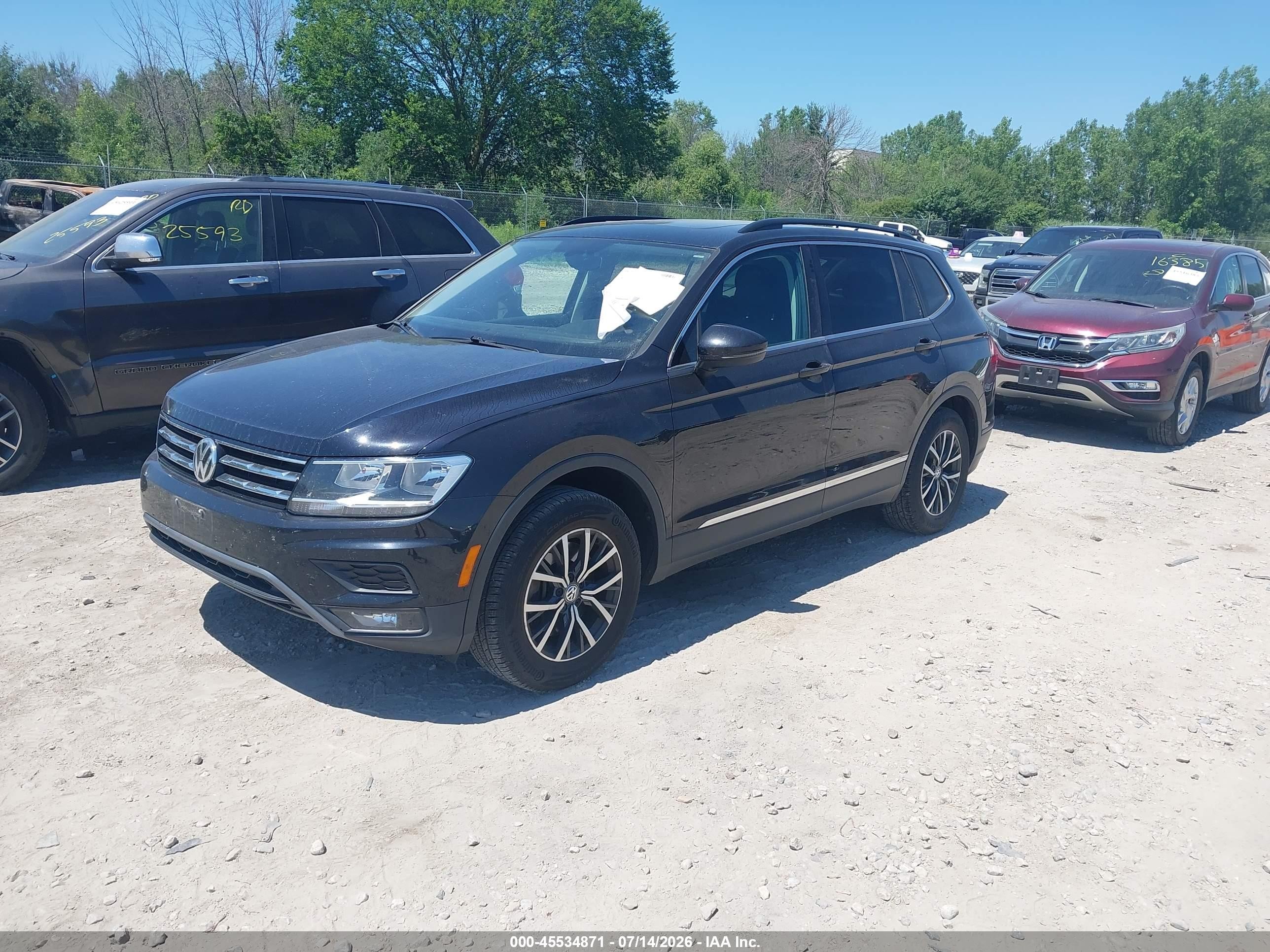 2018 Volkswagen Tiguan 2.0t Se/2.0t Sel Black vin: 3VV2B7AX5JM007811
