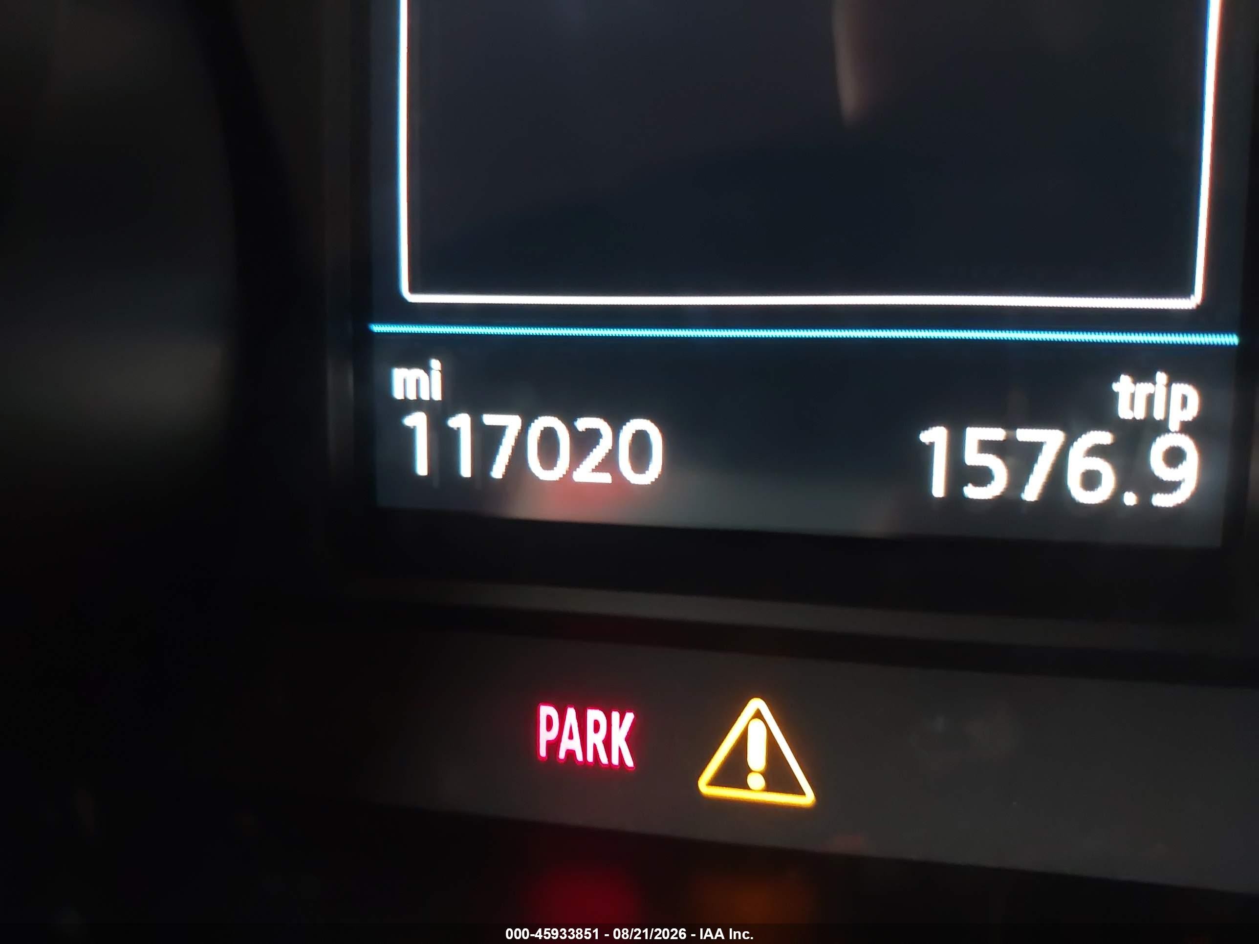 2018 Volkswagen Tiguan 2.0t Se/2.0t Sel White vin: 3VV2B7AX6JM079388