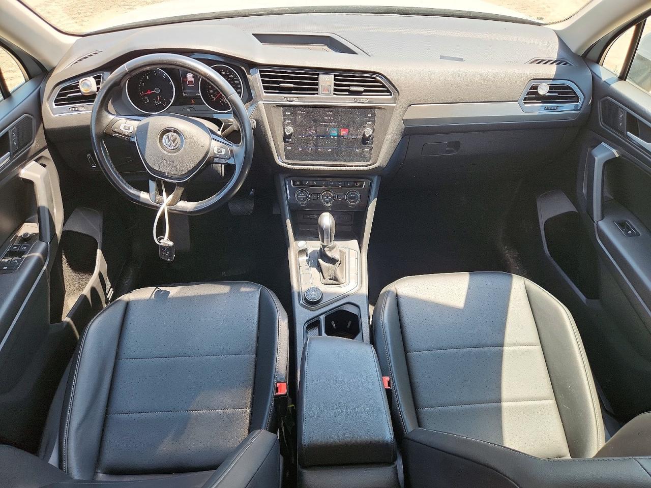 2019 Volkswagen Tiguan Se Gray vin: 3VV2B7AX6KM004921