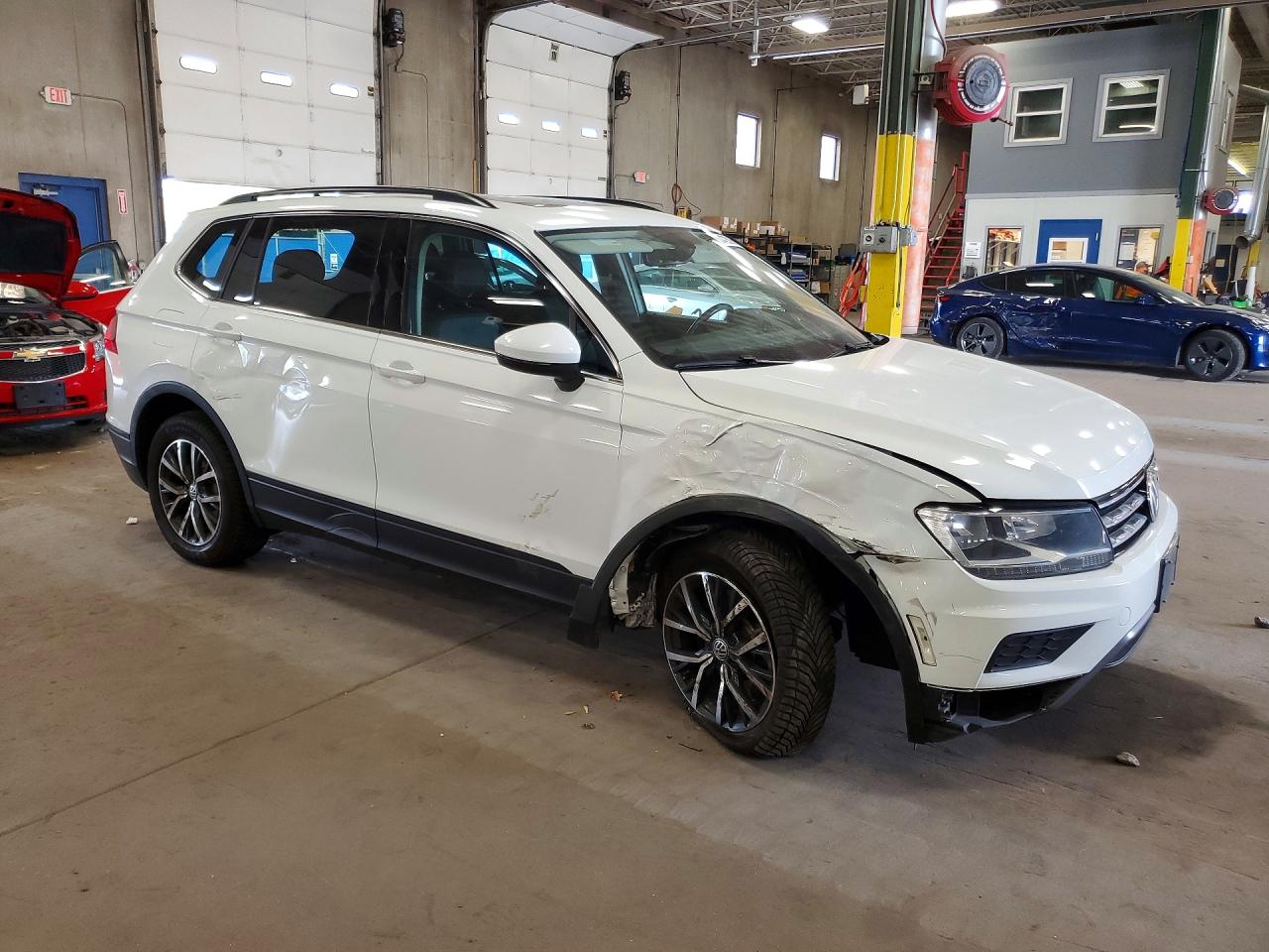 2019 Volkswagen Tiguan Se White vin: 3VV2B7AX6KM091719