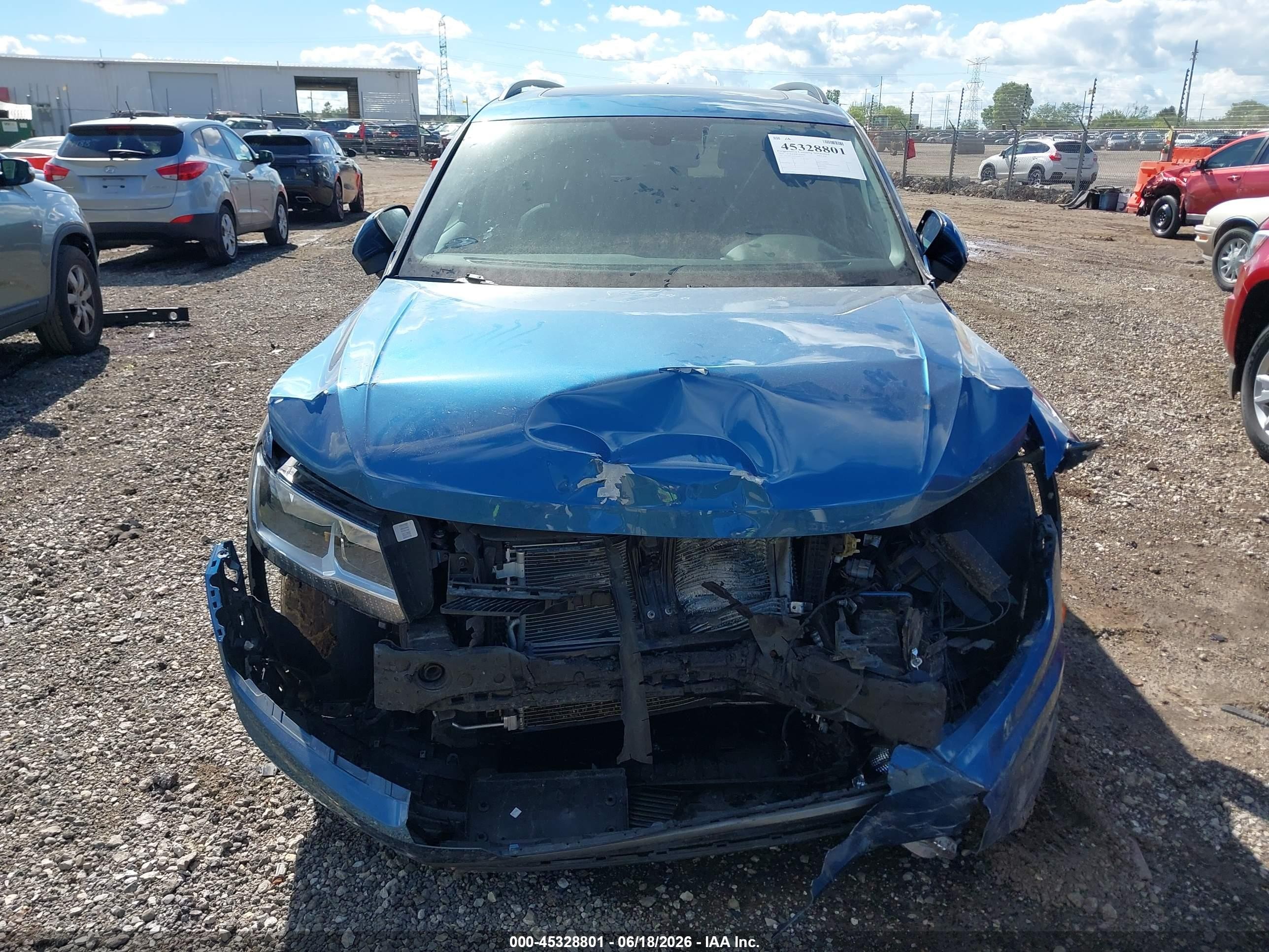 2019 Volkswagen Tiguan 2.0t Se/2.0t Sel/2.0t Sel R-line/2.0t Sel R-line Black Blue vin: 3VV2B7AX6KM140174