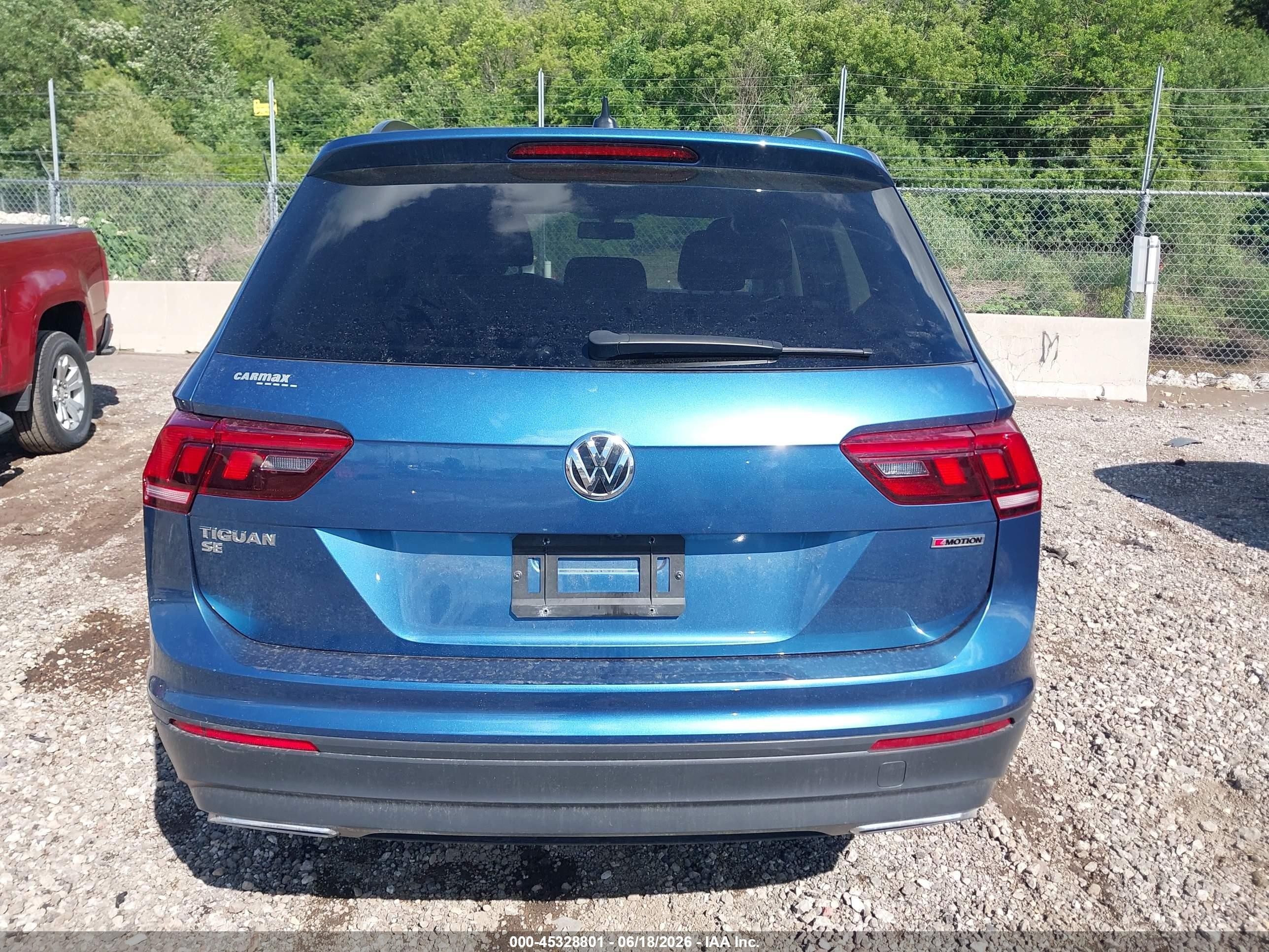 2019 Volkswagen Tiguan 2.0t Se/2.0t Sel/2.0t Sel R-line/2.0t Sel R-line Black Blue vin: 3VV2B7AX6KM140174