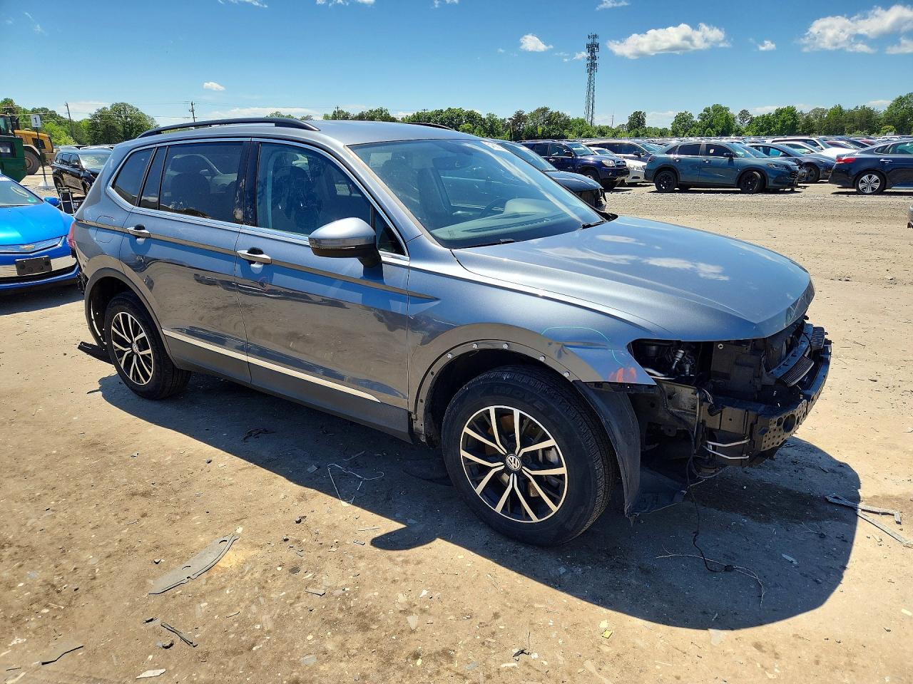 2021 Volkswagen Tiguan Se Серый vin: 3VV2B7AX6MM048873