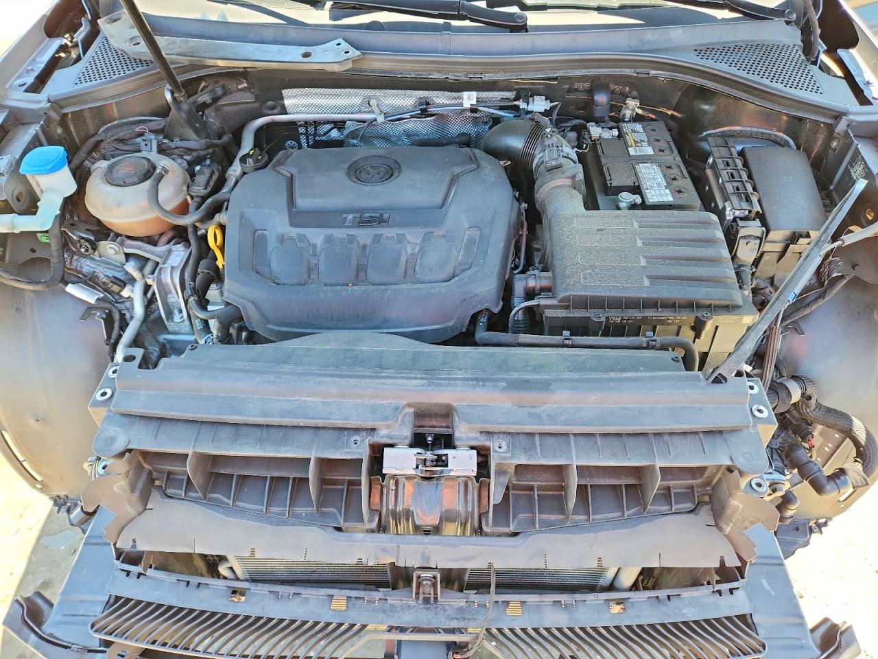 2021 Volkswagen Tiguan Se Серый vin: 3VV2B7AX6MM048873