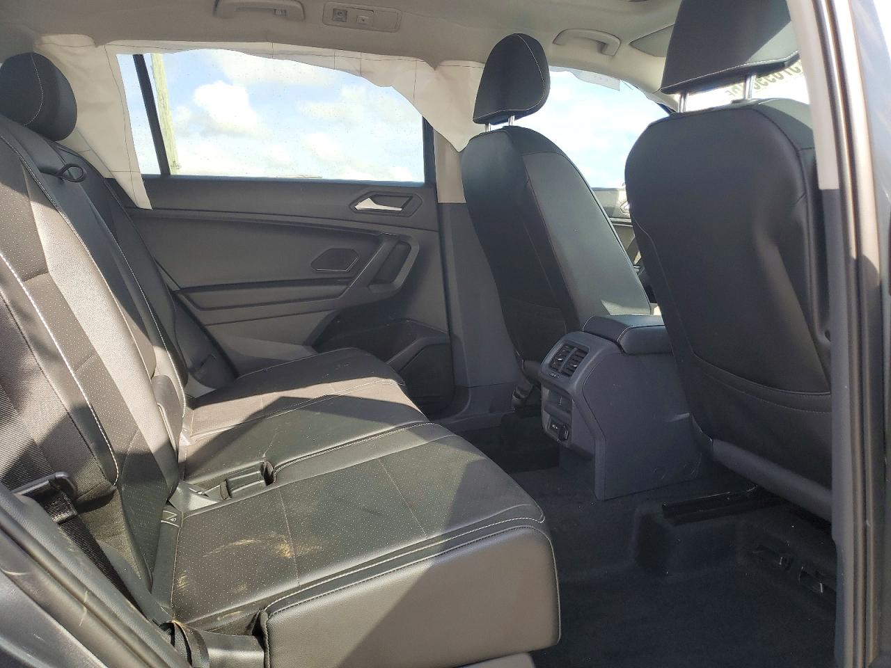 2021 Volkswagen Tiguan Se Gray vin: 3VV2B7AX6MM133972