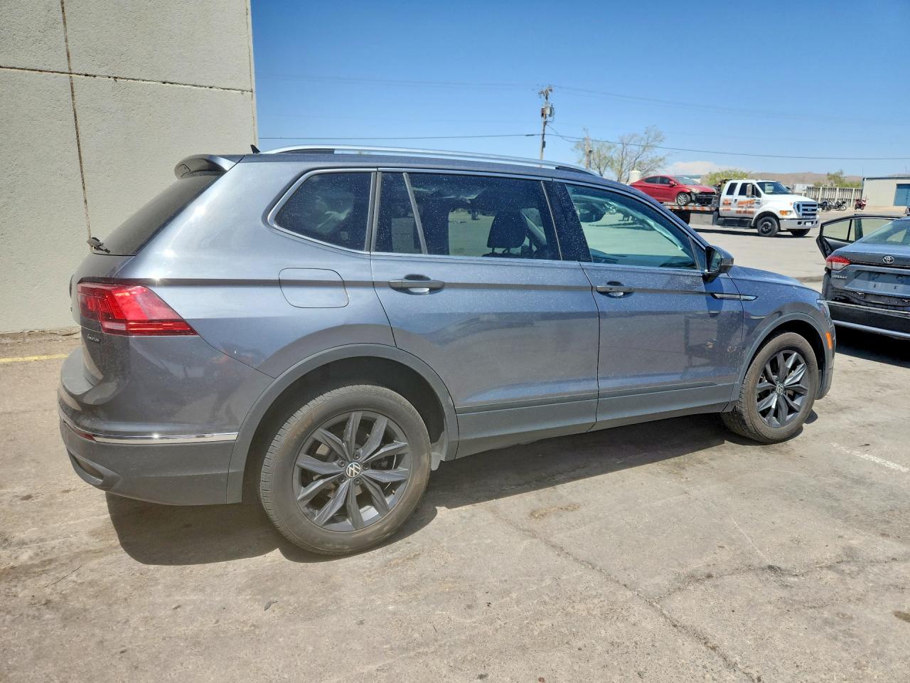 2024 Volkswagen Tiguan Se Charcoal vin: 3VV2B7AX6RM108240