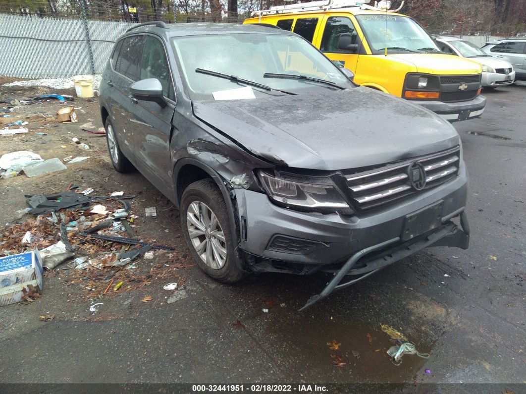 2019 Volkswagen Tiguan Se/sel/sel R-line Gray vin: 3VV2B7AX7KM042755