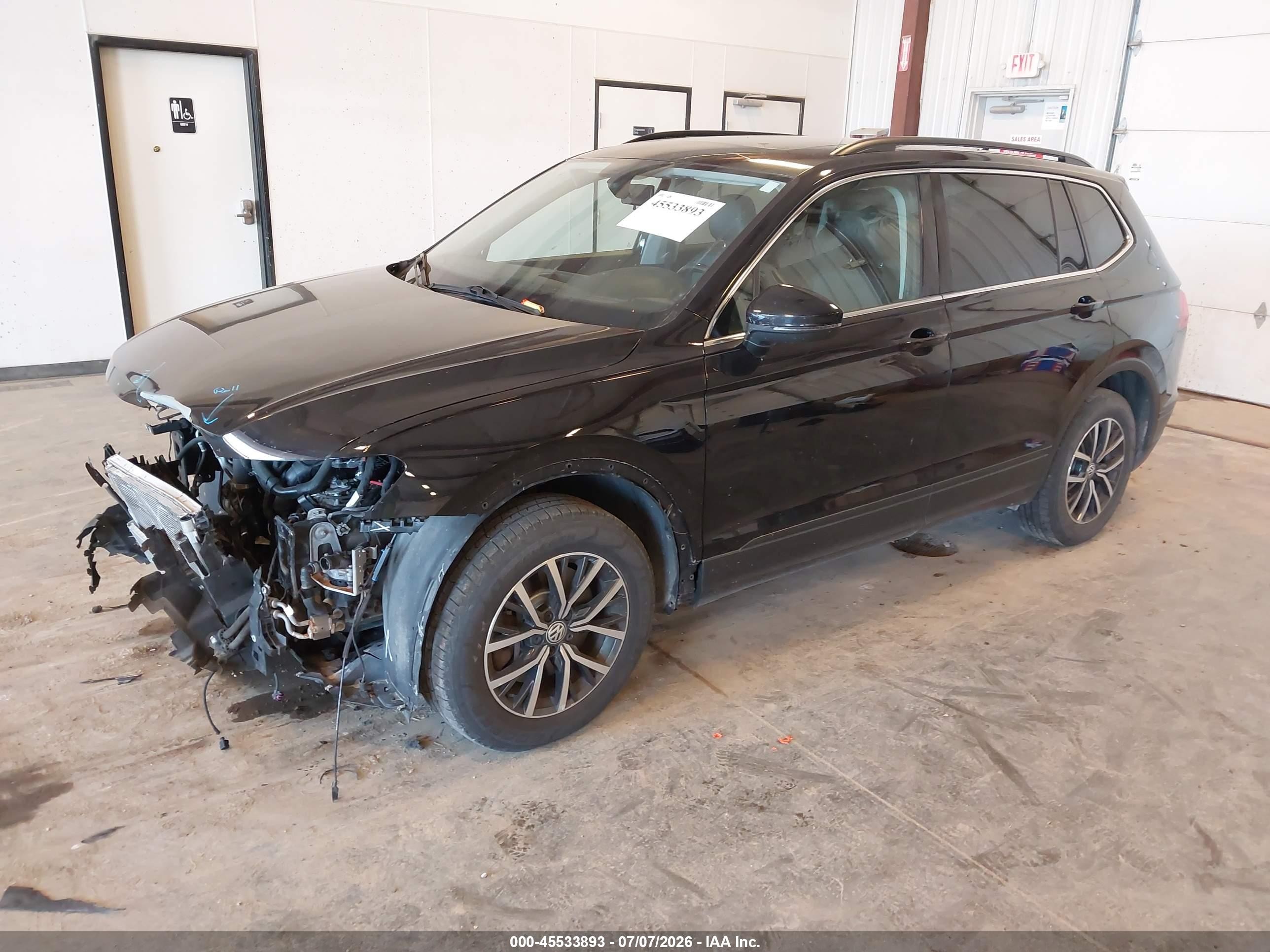 2019 Volkswagen Tiguan 2.0t Se/2.0t Sel/2.0t Sel R-line/2.0t Sel R-line Black Black vin: 3VV2B7AX7KM070667