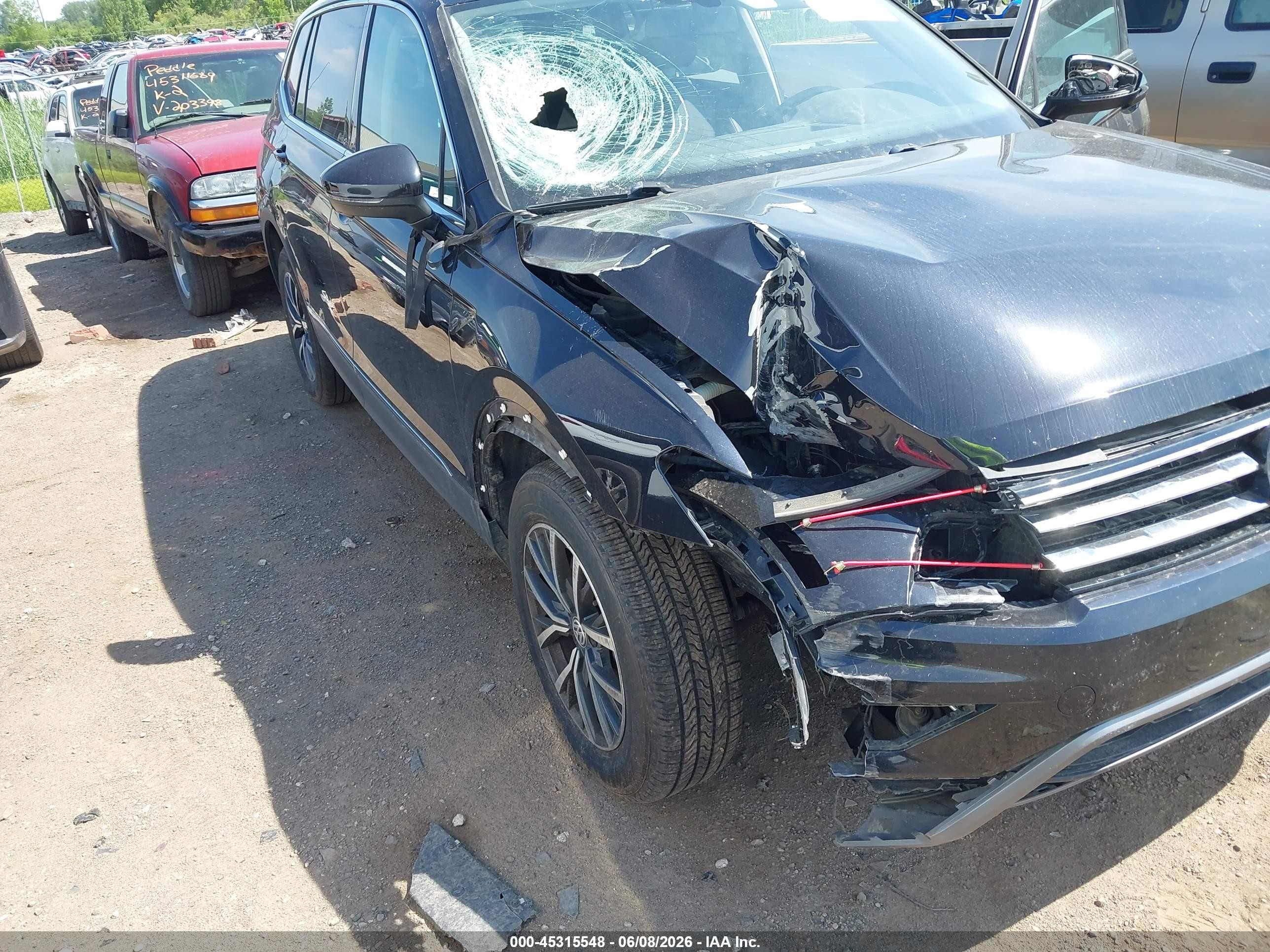 2020 Volkswagen Tiguan 2.0t Se/2.0t Se R-line Black/2.0t Sel Black vin: 3VV2B7AX7LM112191