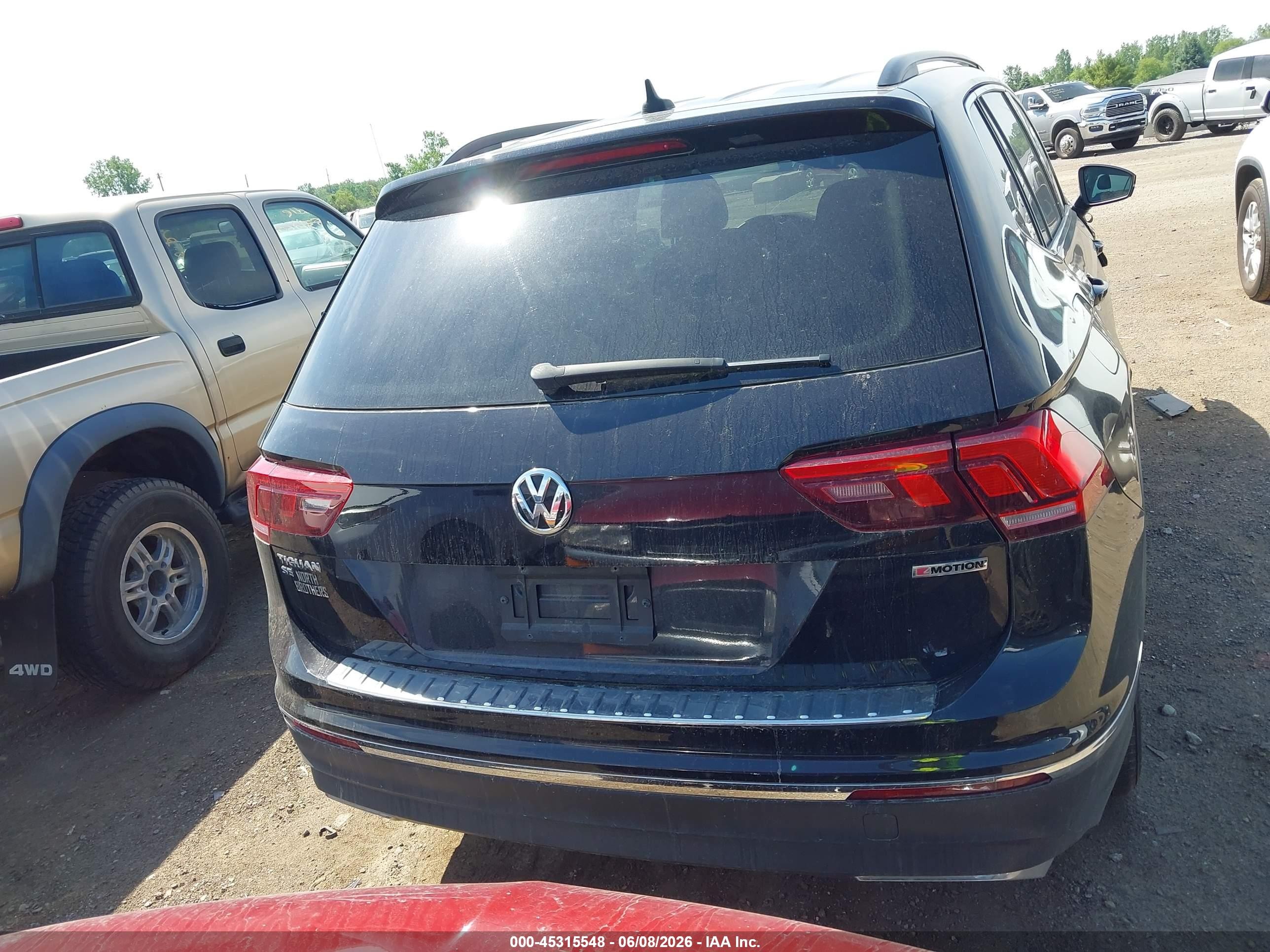 2020 Volkswagen Tiguan 2.0t Se/2.0t Se R-line Black/2.0t Sel Black vin: 3VV2B7AX7LM112191