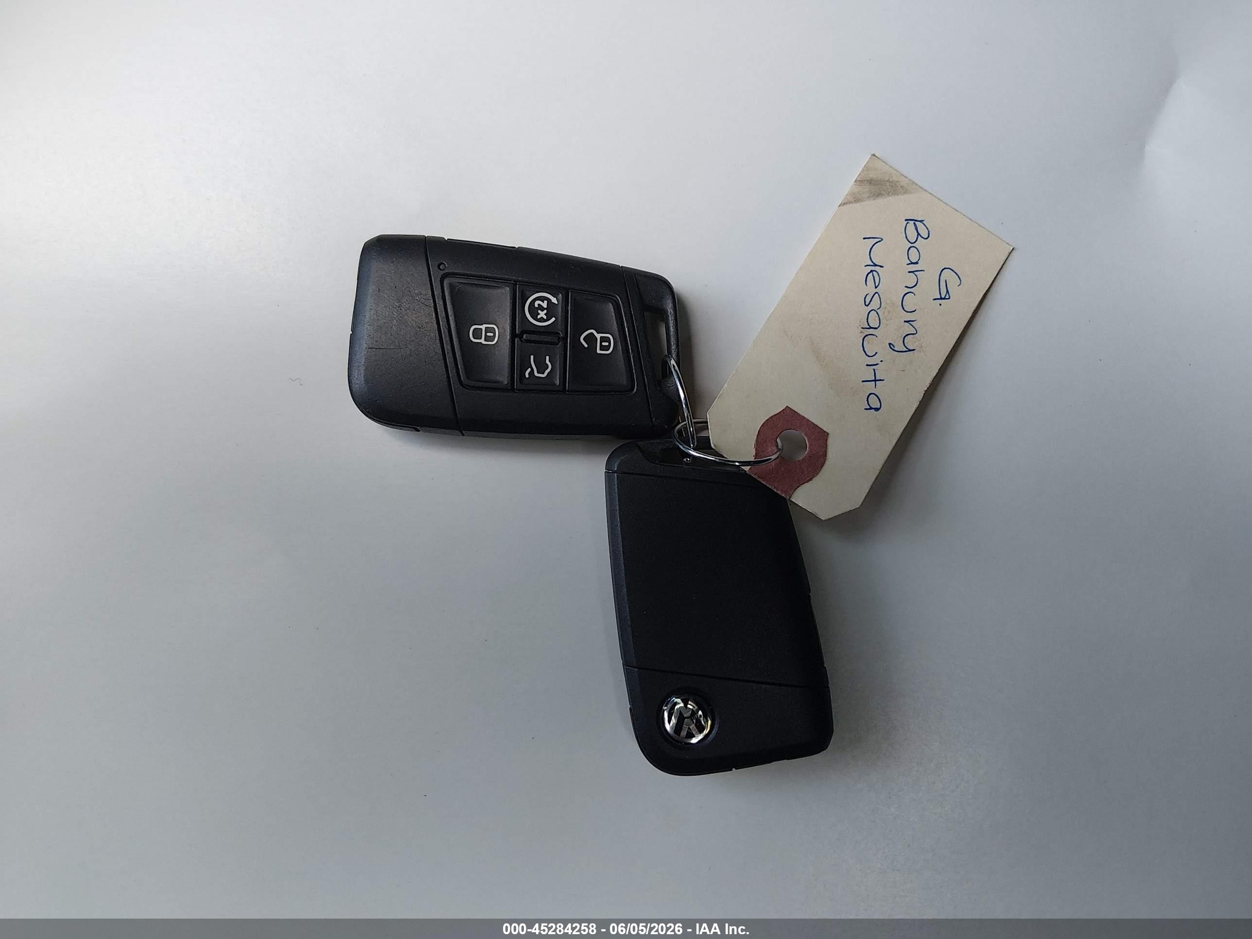 2019 Volkswagen Tiguan 2.0t Se/2.0t Sel/2.0t Sel R-line/2.0t Sel R-line Black Черный vin: 3VV2B7AX8KM077319