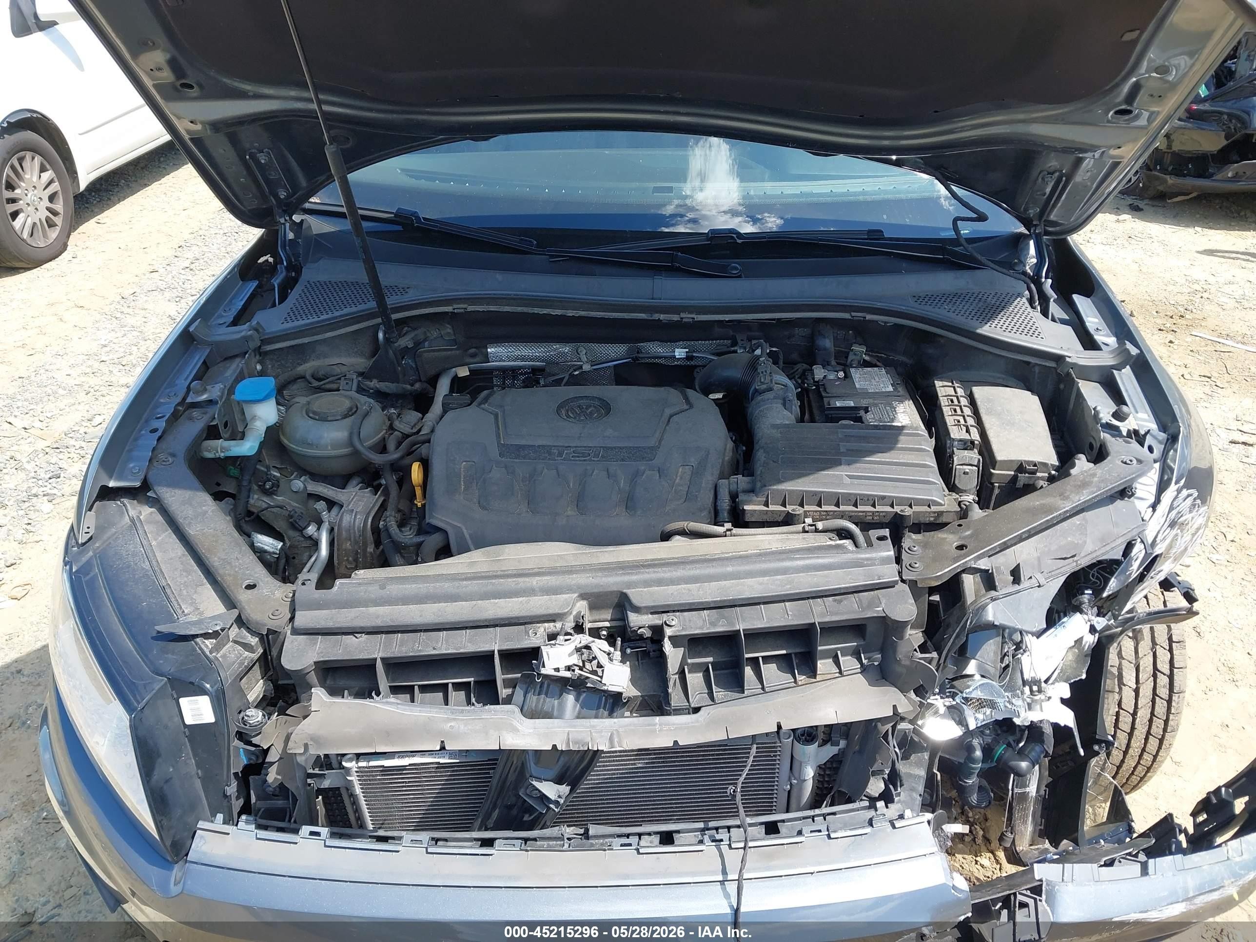 2019 Volkswagen Tiguan 2.0t Se/2.0t Sel/2.0t Sel R-line/2.0t Sel R-line Black Серый vin: 3VV2B7AX8KM127555