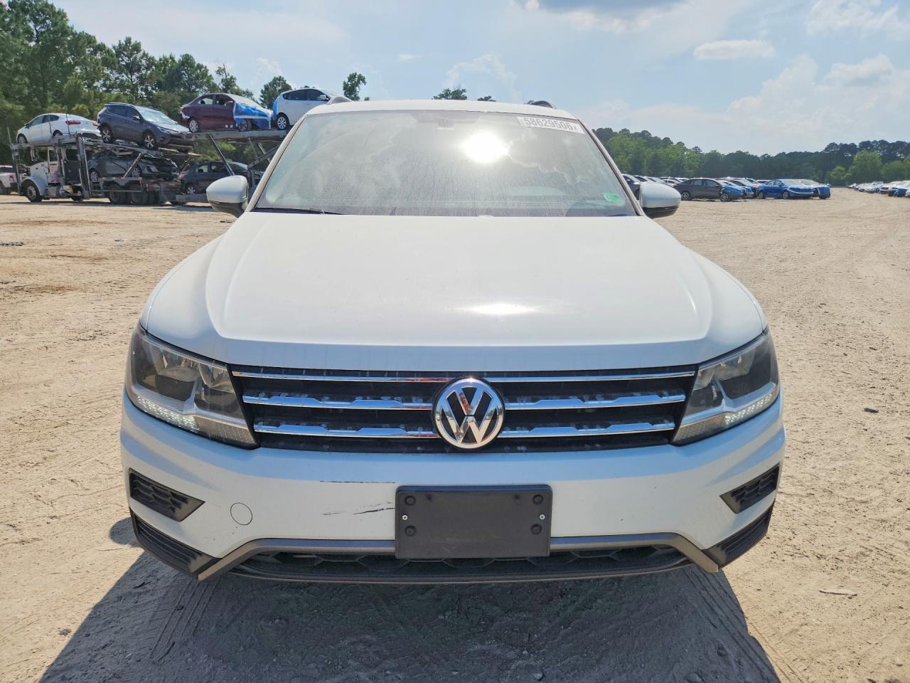 2020 Volkswagen Tiguan Se White vin: 3VV2B7AX8LM046508