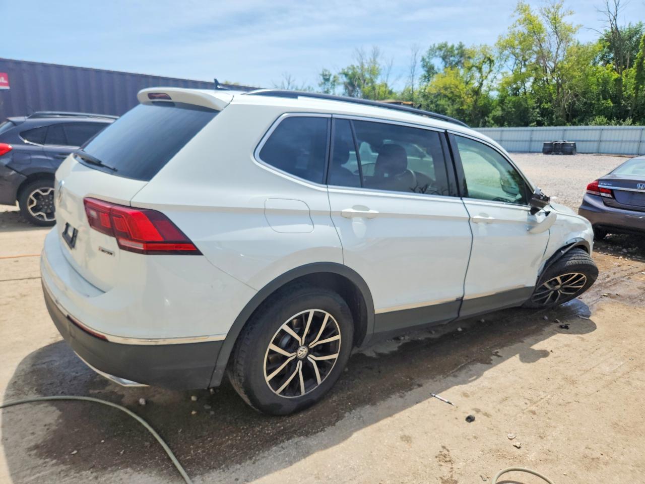 2021 Volkswagen Tiguan Se White vin: 3VV2B7AX8MM115912