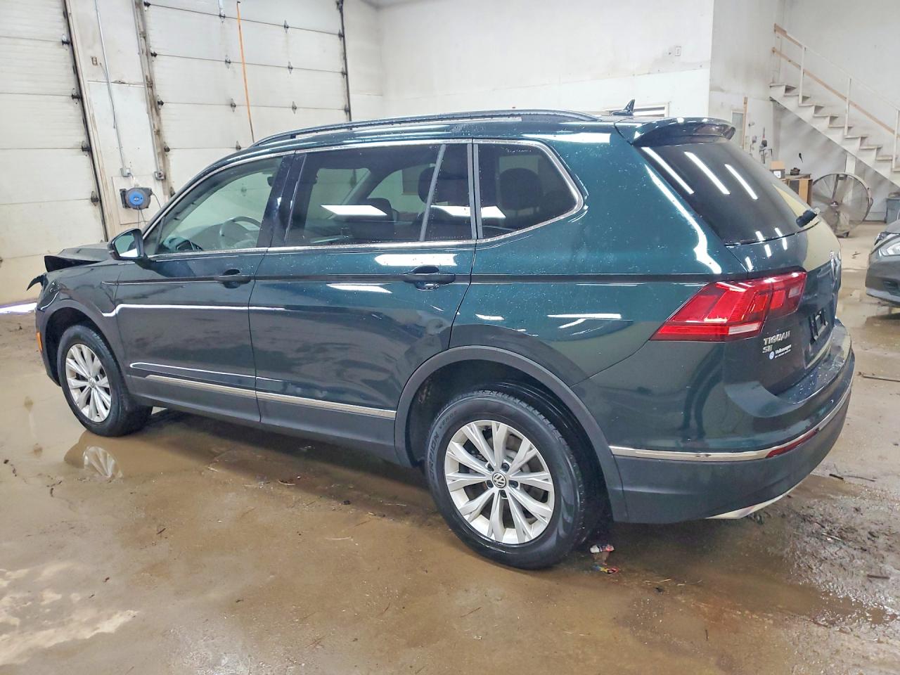2018 Volkswagen Tiguan Se Green vin: 3VV2B7AX9JM158005