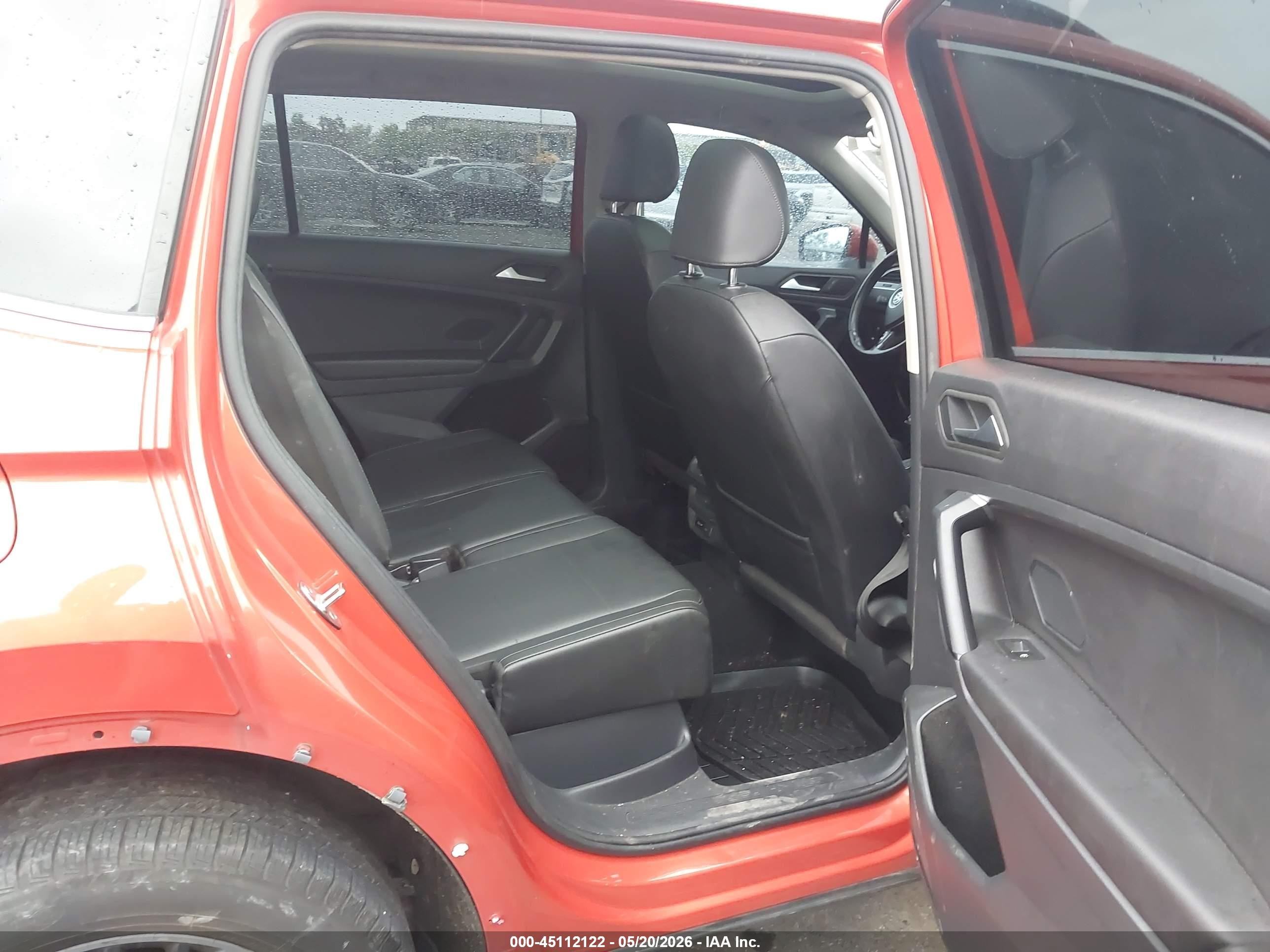 2019 Volkswagen Tiguan Orange vin: 3VV2B7AX9KM012267