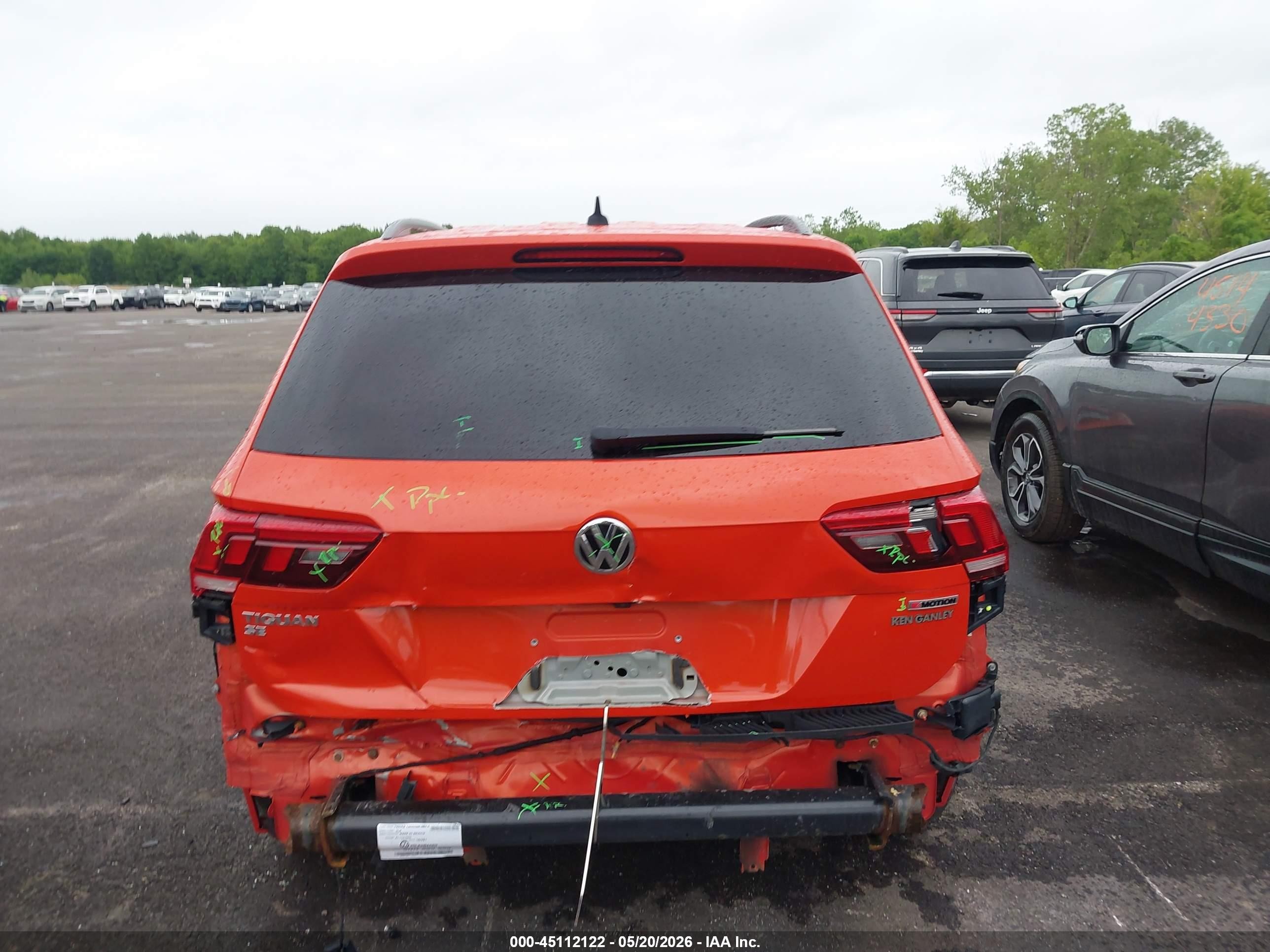 2019 Volkswagen Tiguan Orange vin: 3VV2B7AX9KM012267