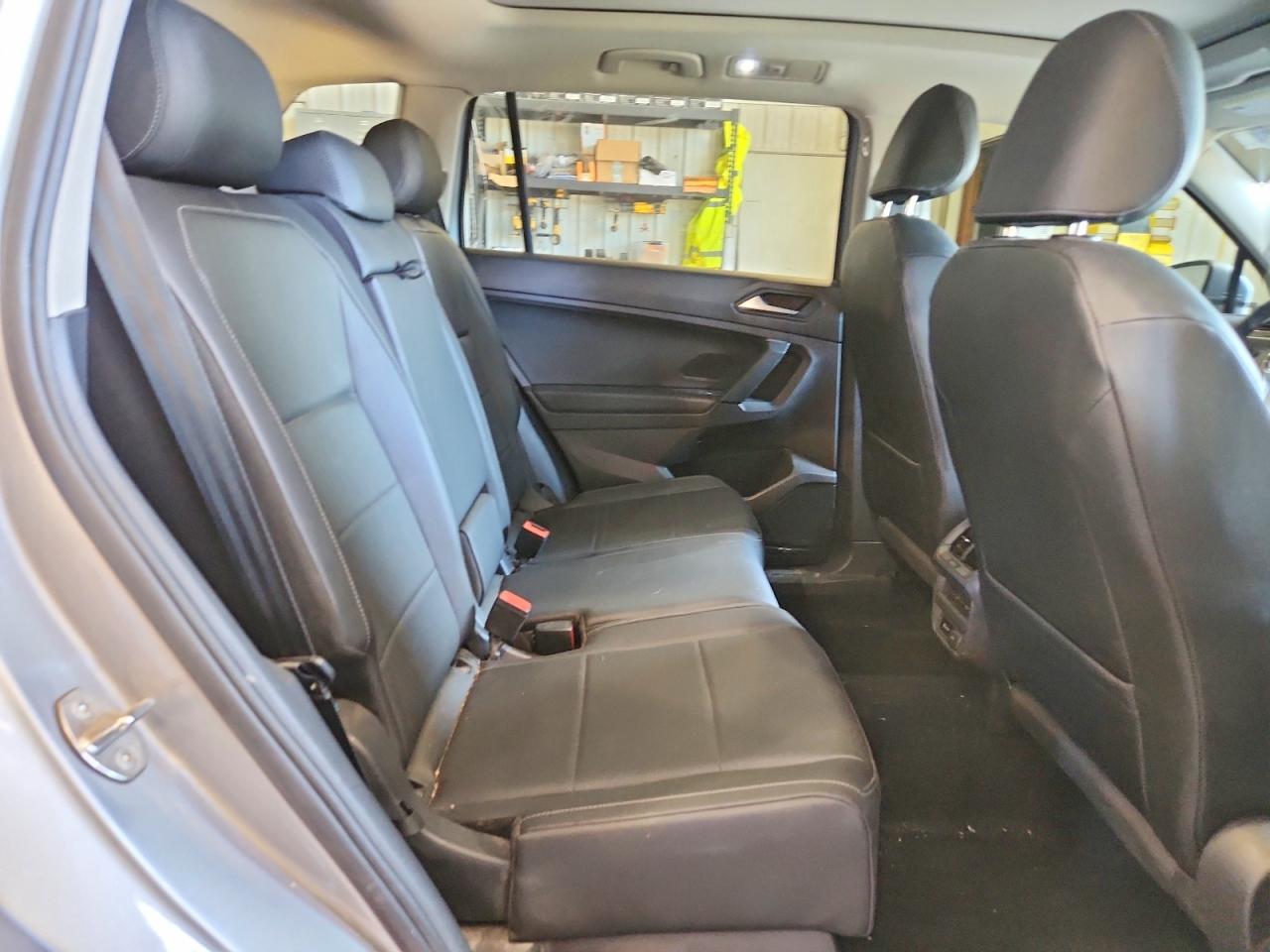 2019 Volkswagen Tiguan Se Silver vin: 3VV2B7AX9KM112188