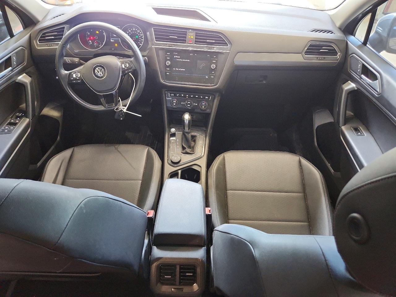 2019 Volkswagen Tiguan Se Silver vin: 3VV2B7AX9KM112188