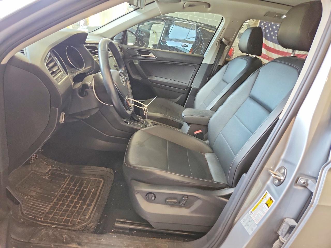 2019 Volkswagen Tiguan Se Silver vin: 3VV2B7AX9KM112188