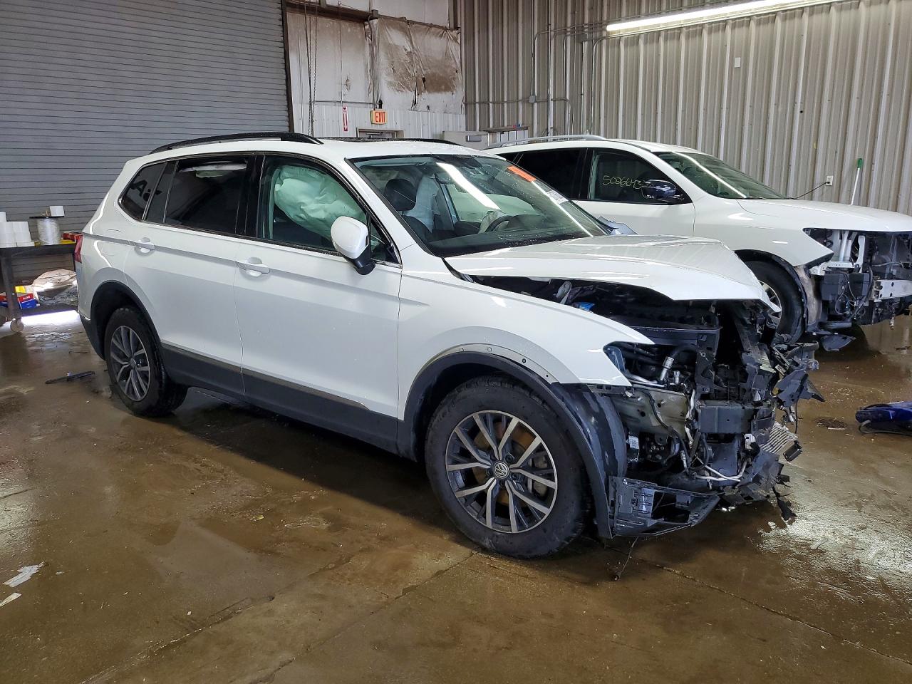 2020 Volkswagen Tiguan Se White vin: 3VV2B7AX9LM002176