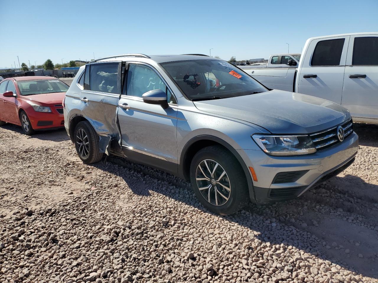 2021 Volkswagen Tiguan Se Серебряный vin: 3VV2B7AX9MM107821
