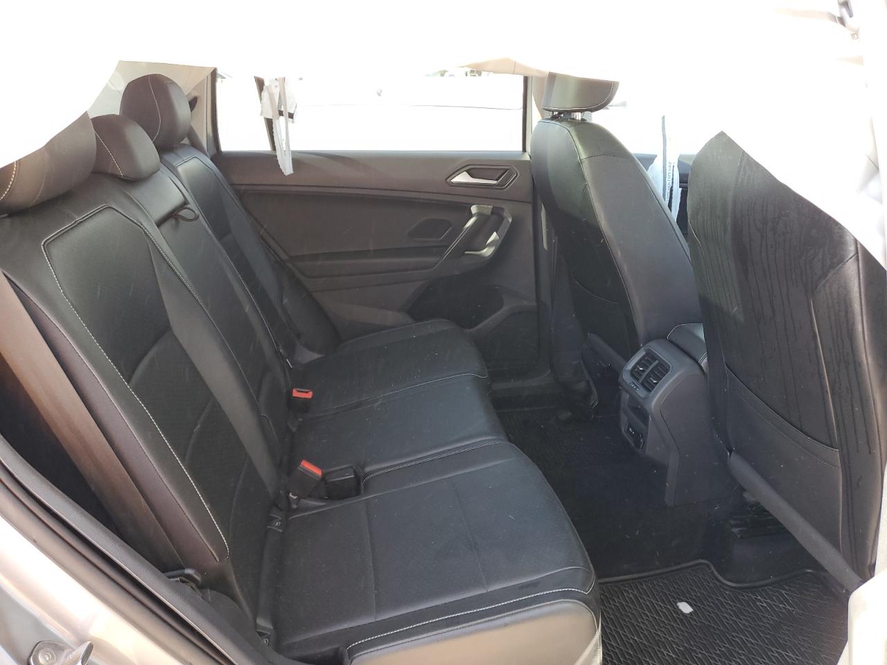 2021 Volkswagen Tiguan Se Серебряный vin: 3VV2B7AX9MM107821