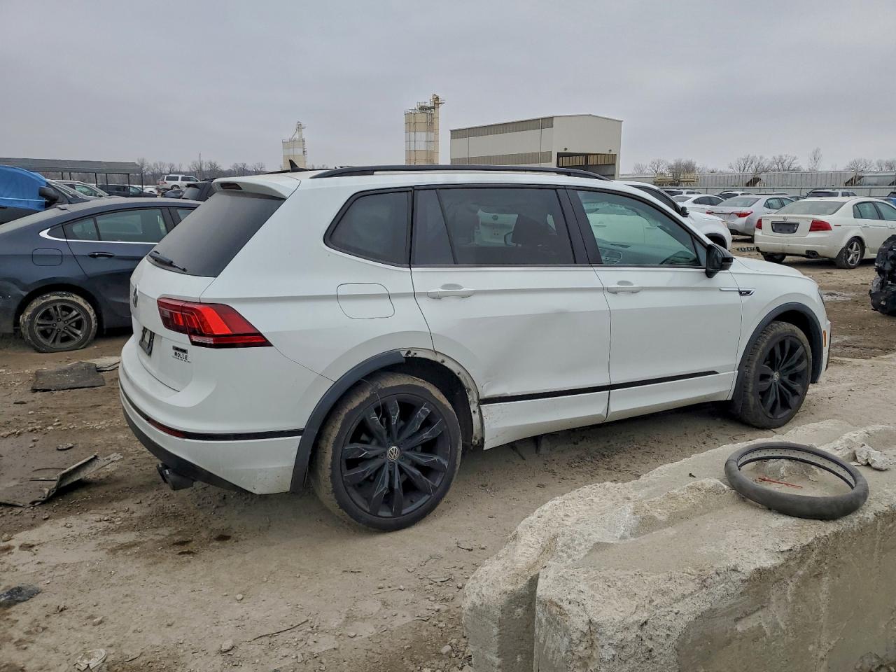 2021 Volkswagen Tiguan Se White vin: 3VV2B7AXXMM030327