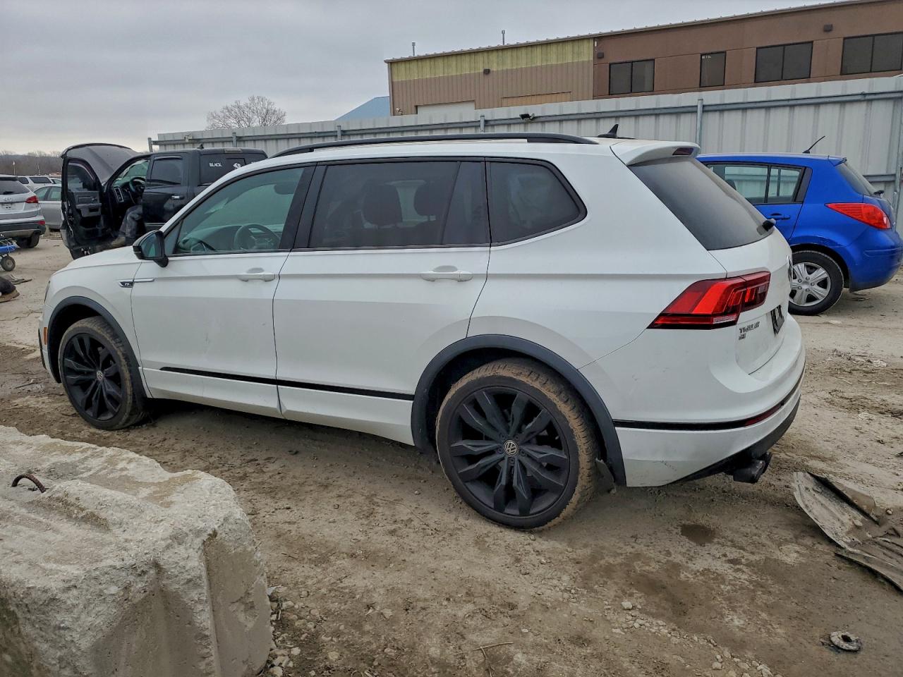 2021 Volkswagen Tiguan Se White vin: 3VV2B7AXXMM030327