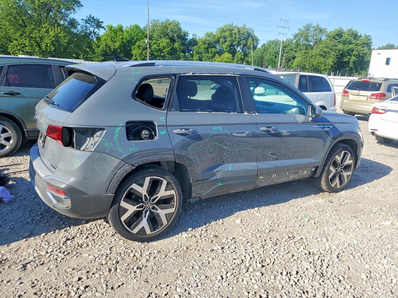 2022 Volkswagen Taos Sel Gray vin: 3VV2X7B22NM016069