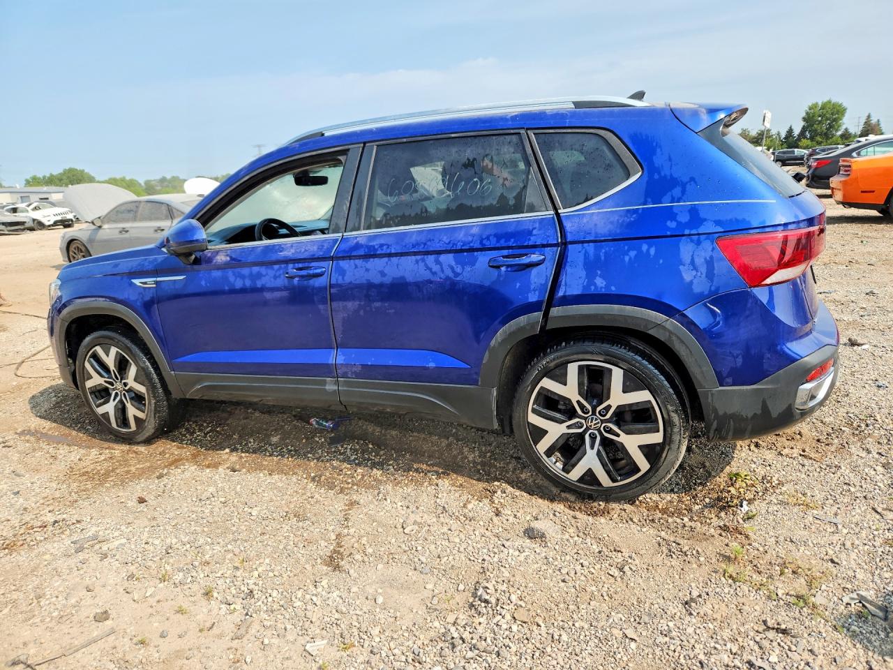 2023 Volkswagen Taos Sel Blue vin: 3VV2X7B22PM306850
