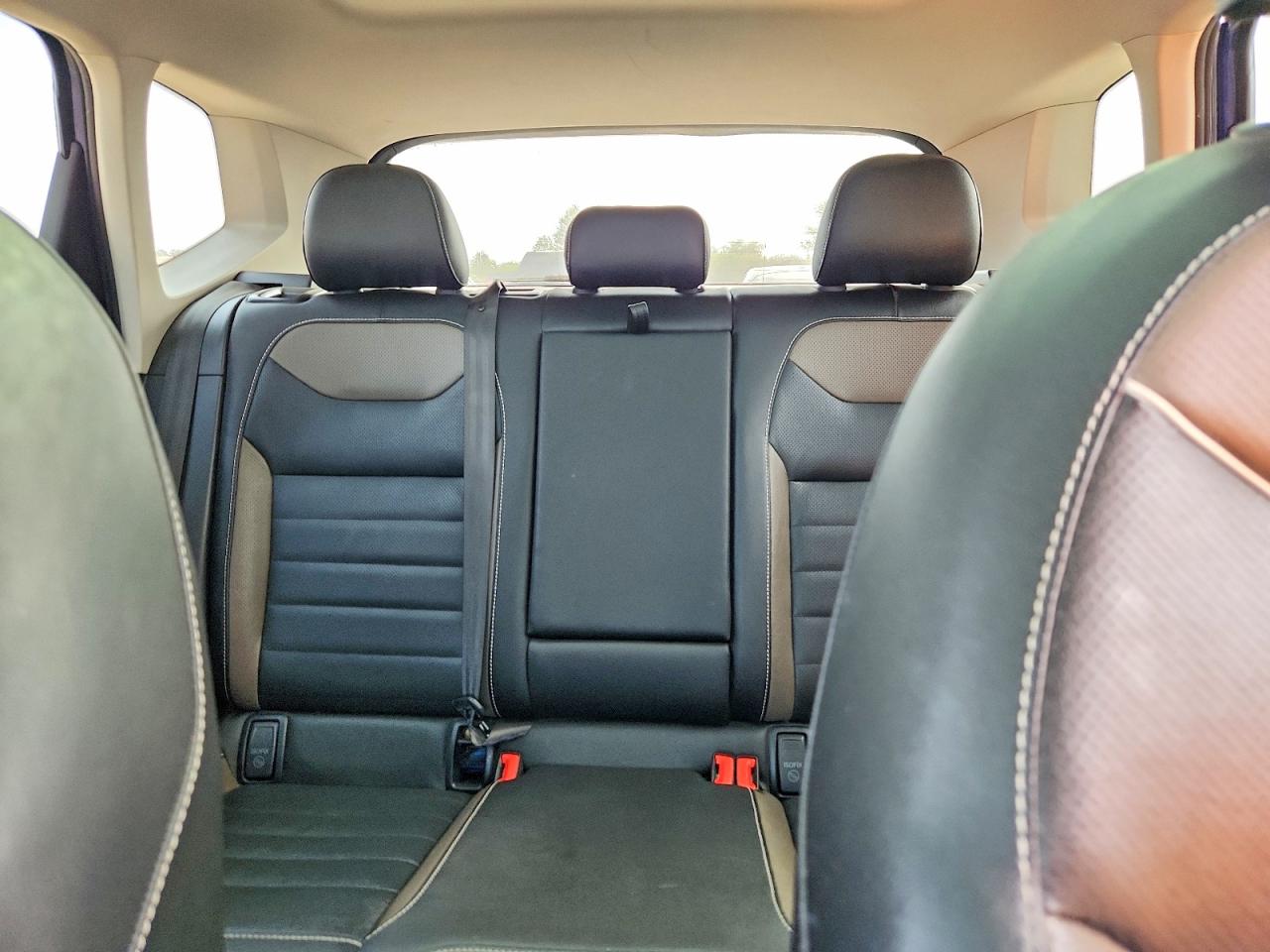 2023 Volkswagen Taos Sel Blue vin: 3VV2X7B22PM306850