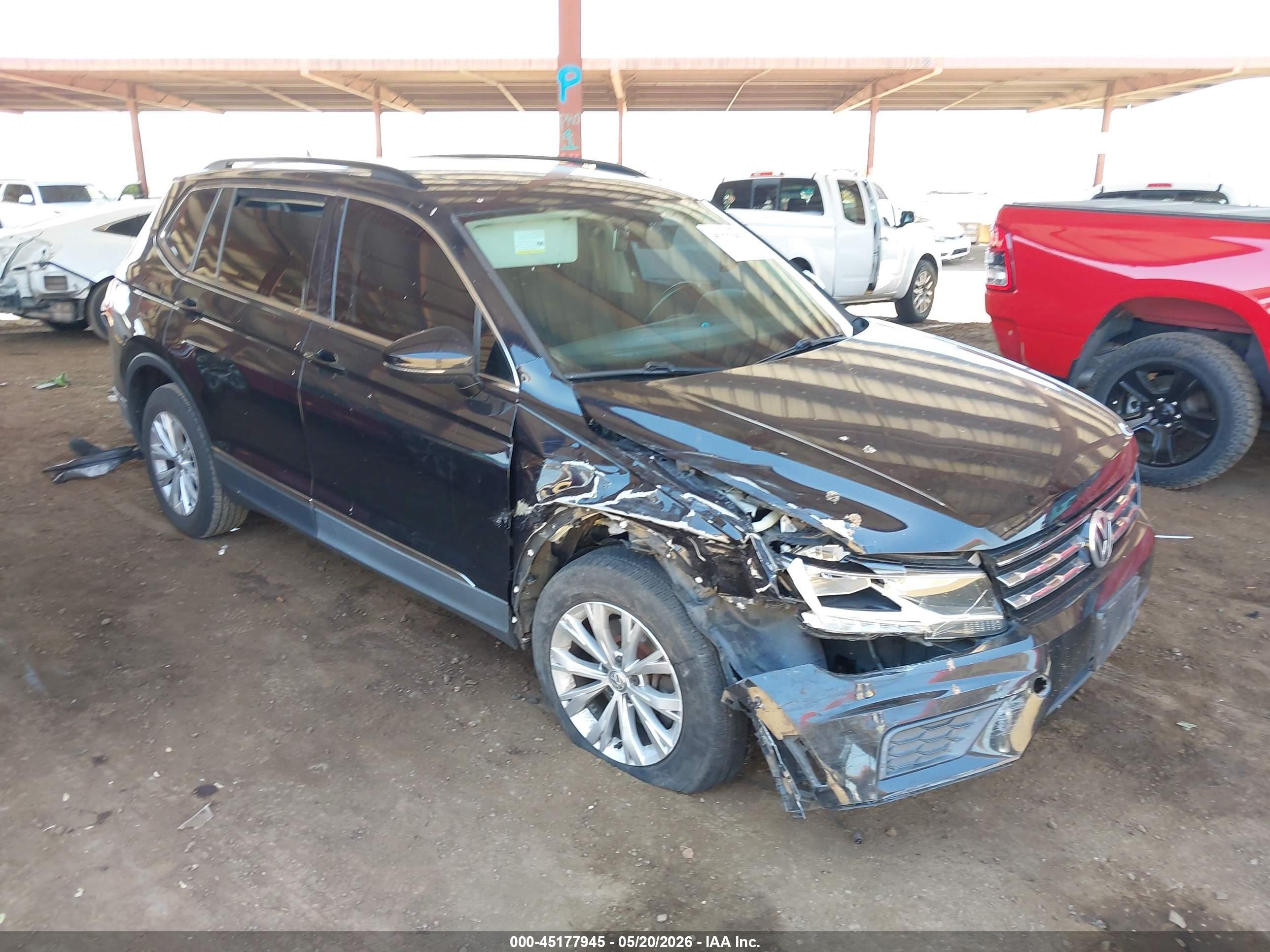 2018 Volkswagen Tiguan 2.0t Se/2.0t Sel Black vin: 3VV3B7AX0JM054832