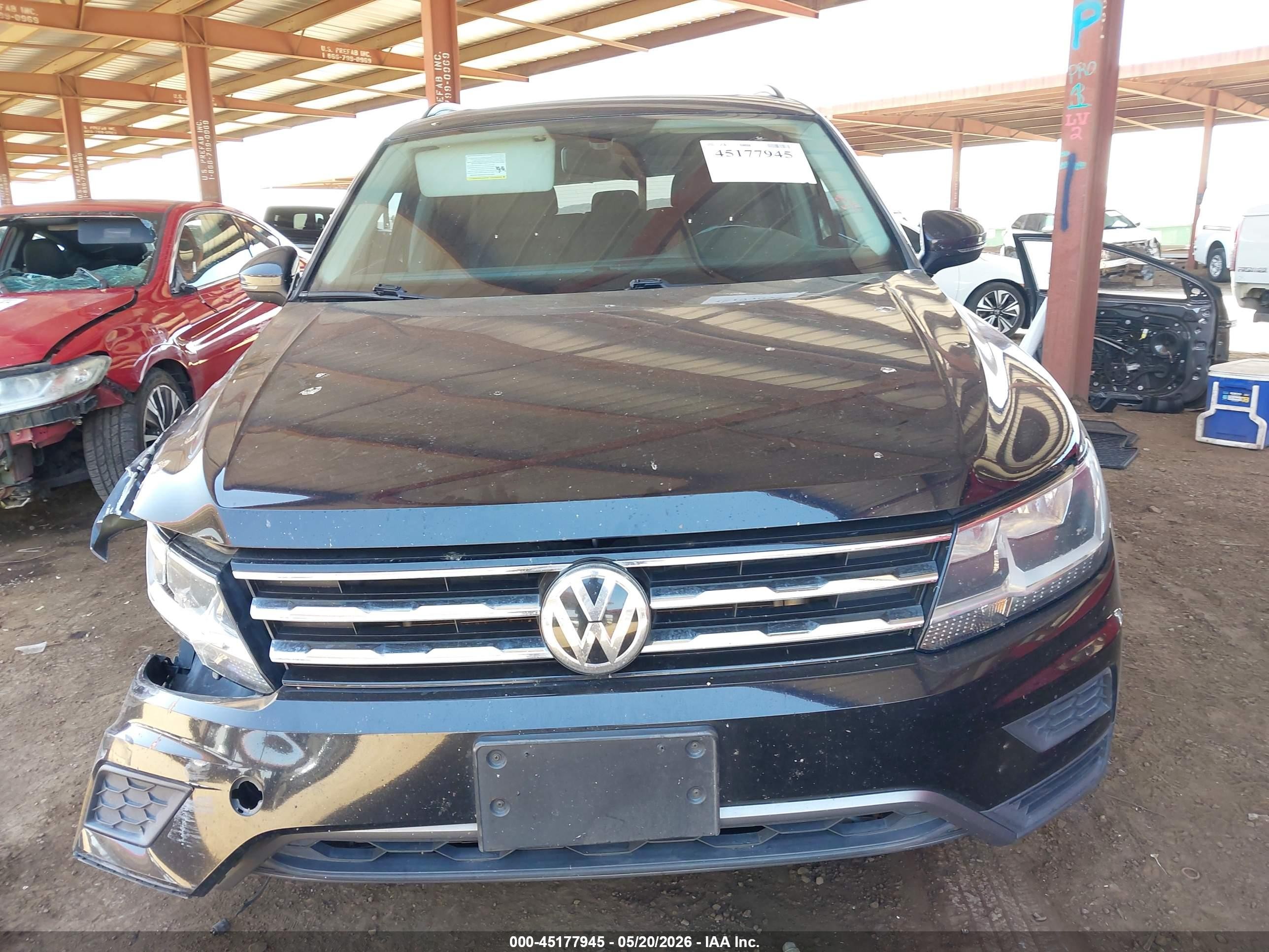 2018 Volkswagen Tiguan 2.0t Se/2.0t Sel Black vin: 3VV3B7AX0JM054832