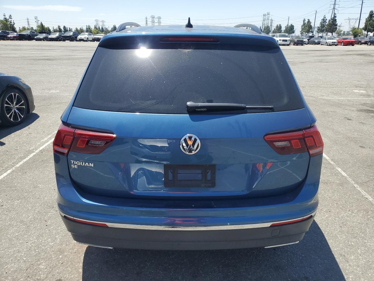 2020 Volkswagen Tiguan Se Blue vin: 3VV3B7AX0LM092371