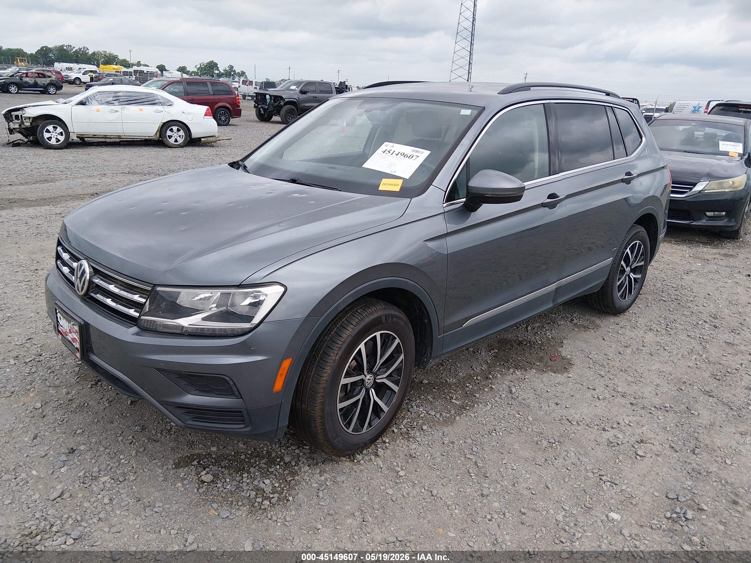 2021 Volkswagen Tiguan 2.0t Se/2.0t Se R-line Black/2.0t Sel Gray vin: 3VV3B7AX0MM081162