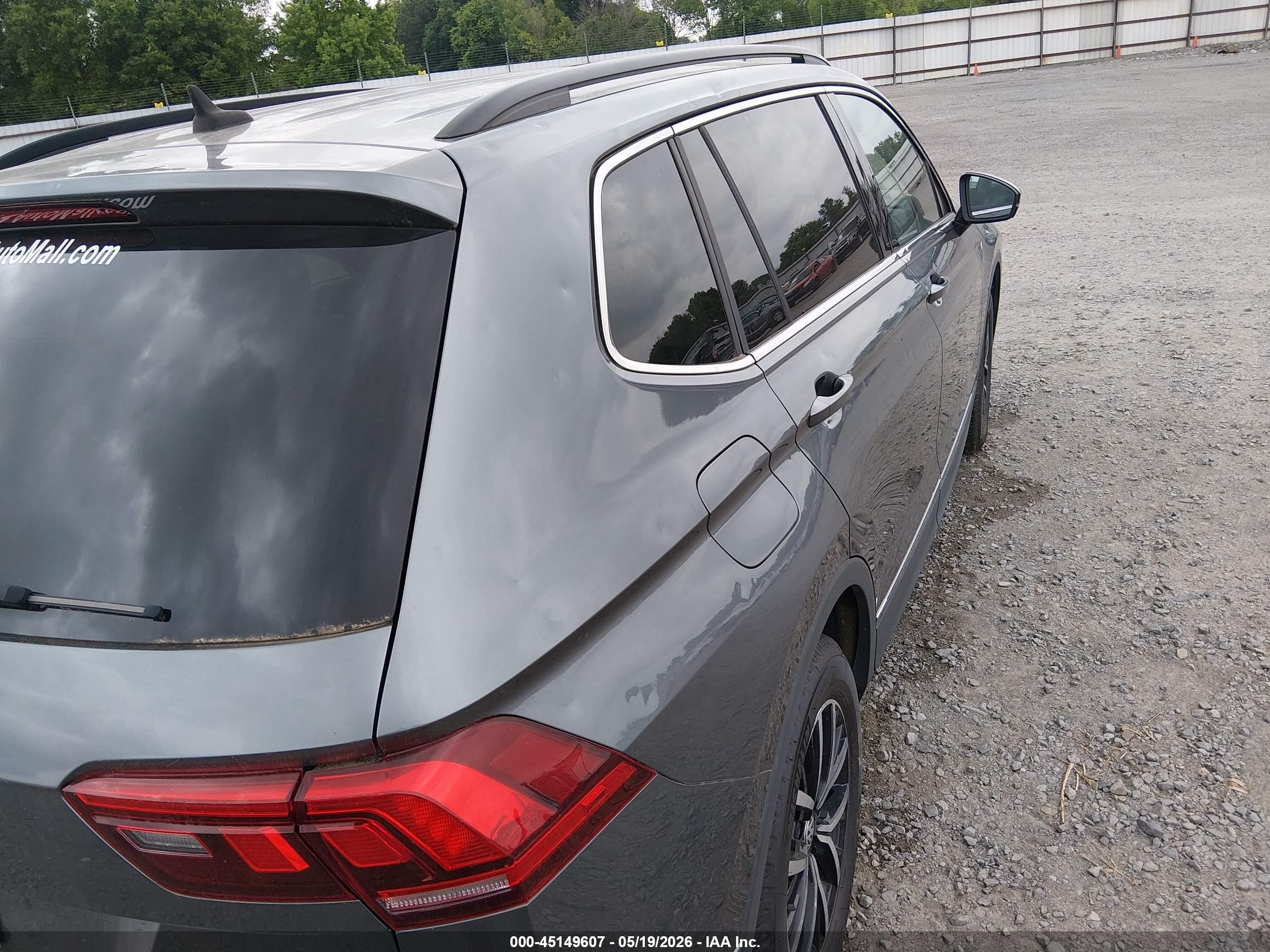 2021 Volkswagen Tiguan 2.0t Se/2.0t Se R-line Black/2.0t Sel Gray vin: 3VV3B7AX0MM081162
