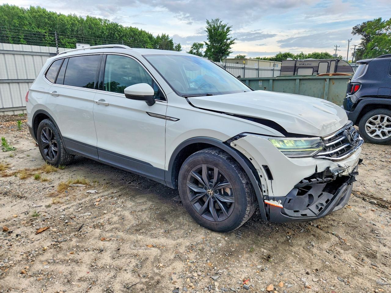 2022 Volkswagen Tiguan Se Белый vin: 3VV3B7AX1NM014412