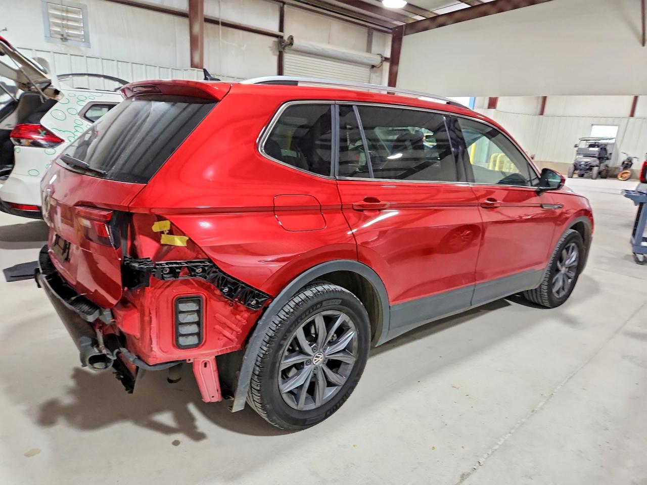 2022 Volkswagen Tiguan Se Red vin: 3VV3B7AX1NM129849