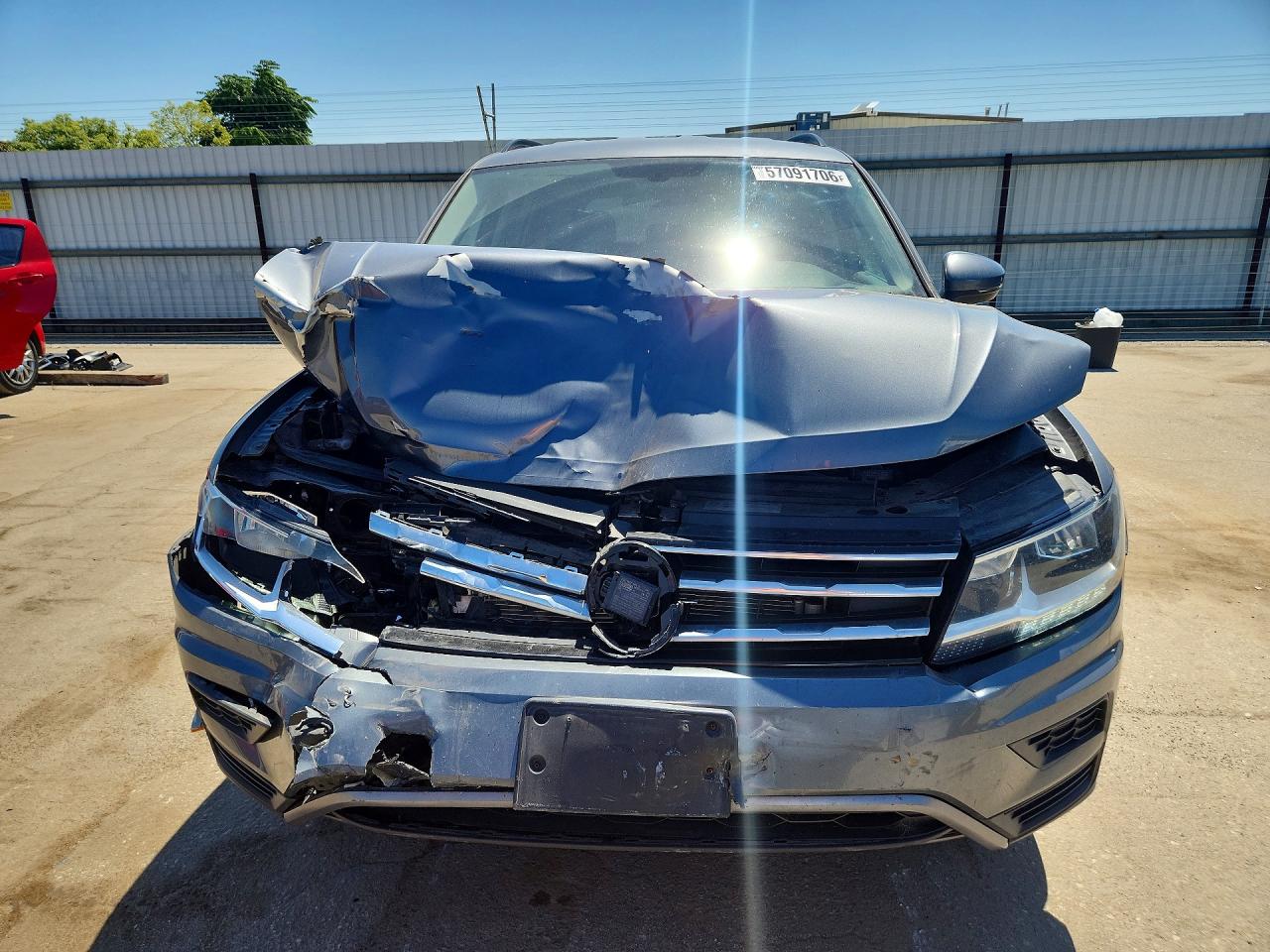 2019 Volkswagen Tiguan Se Серый vin: 3VV3B7AX2KM121643