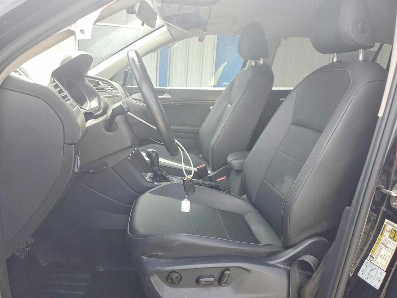 2020 Volkswagen Tiguan Se Черный vin: 3VV3B7AX2LM104925