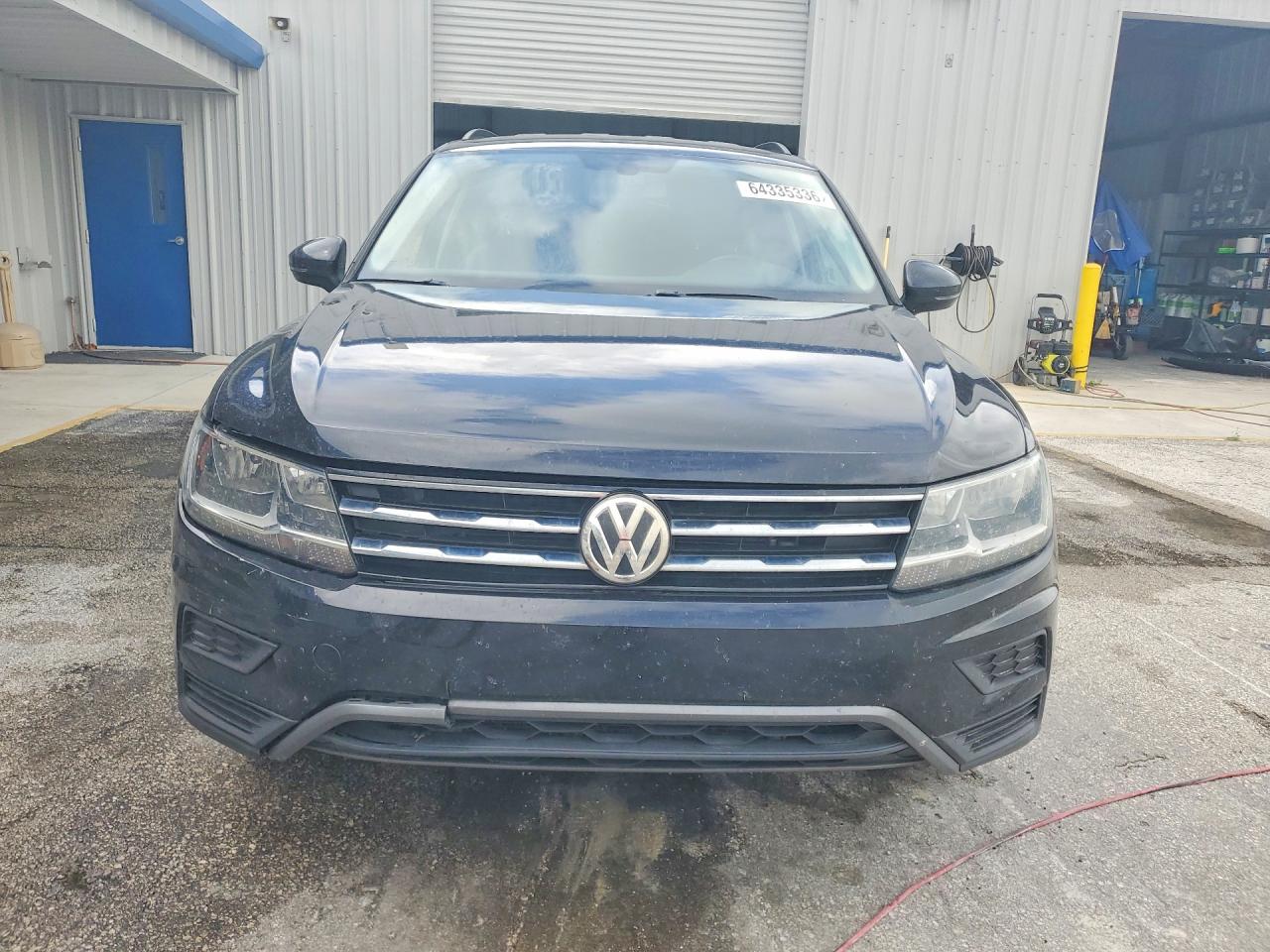 2020 Volkswagen Tiguan Se Черный vin: 3VV3B7AX2LM104925