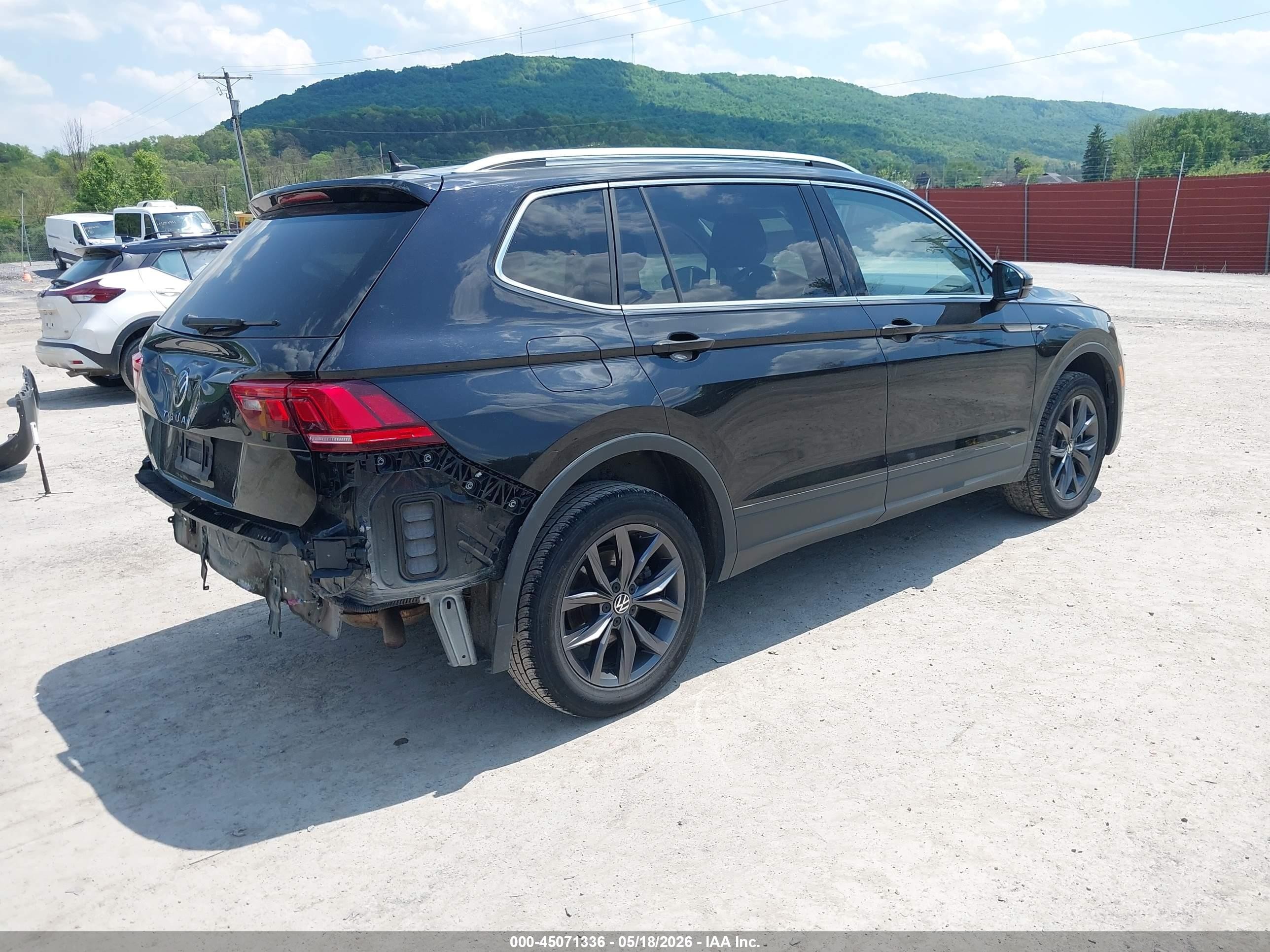 2024 Volkswagen Tiguan 2.0t Se/2.0t Wolfsburg Edition Black vin: 3VV3B7AX2RM030432