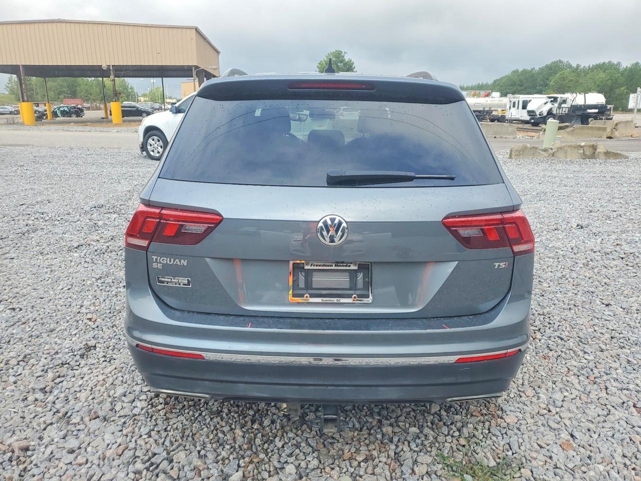 2018 Volkswagen Tiguan Se Charcoal vin: 3VV3B7AX3JM169232