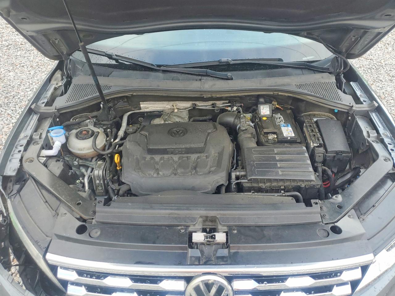 2018 Volkswagen Tiguan Se Charcoal vin: 3VV3B7AX3JM169232