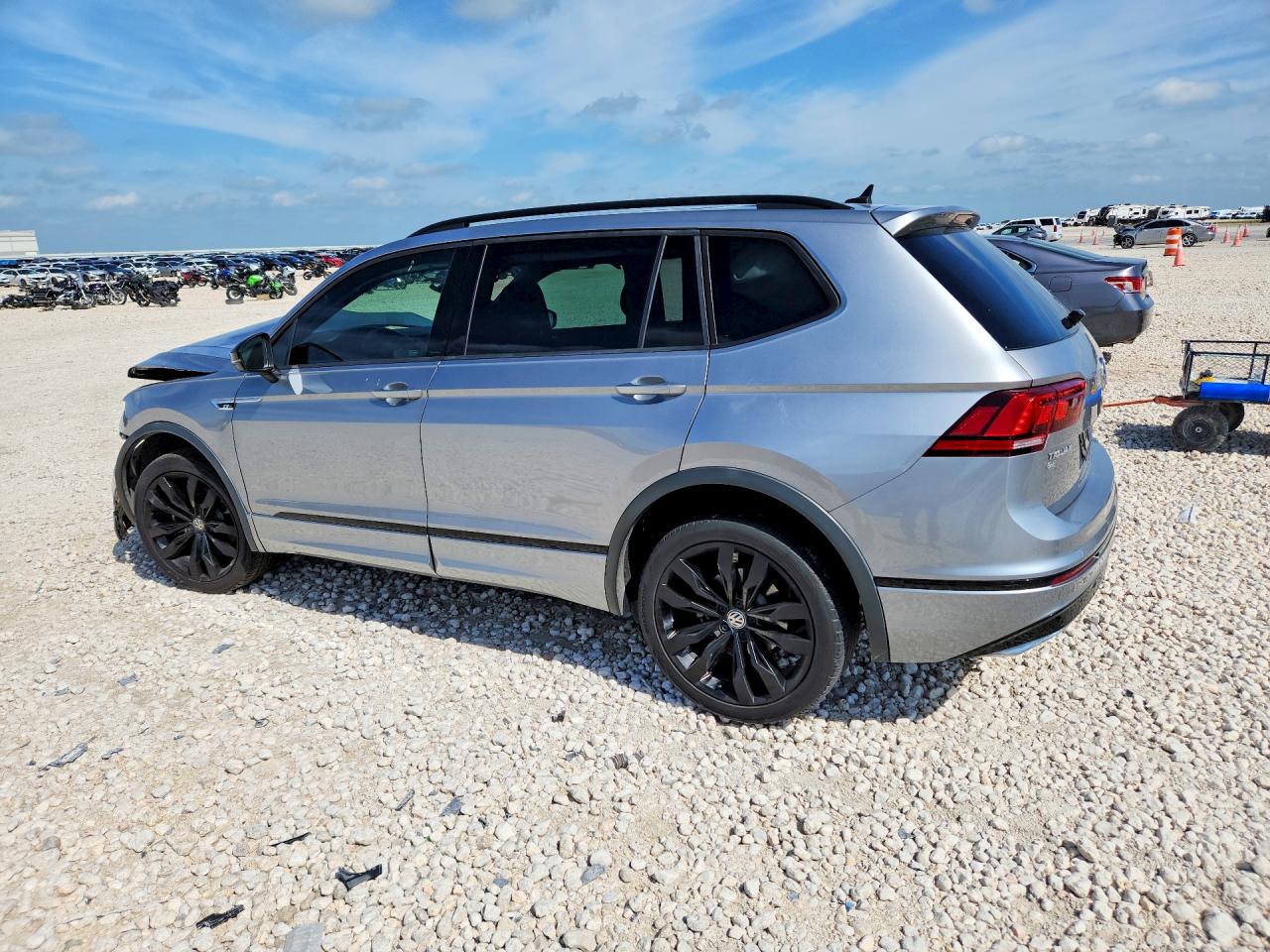 2021 Volkswagen Tiguan Se Silver vin: 3VV3B7AX3MM091135