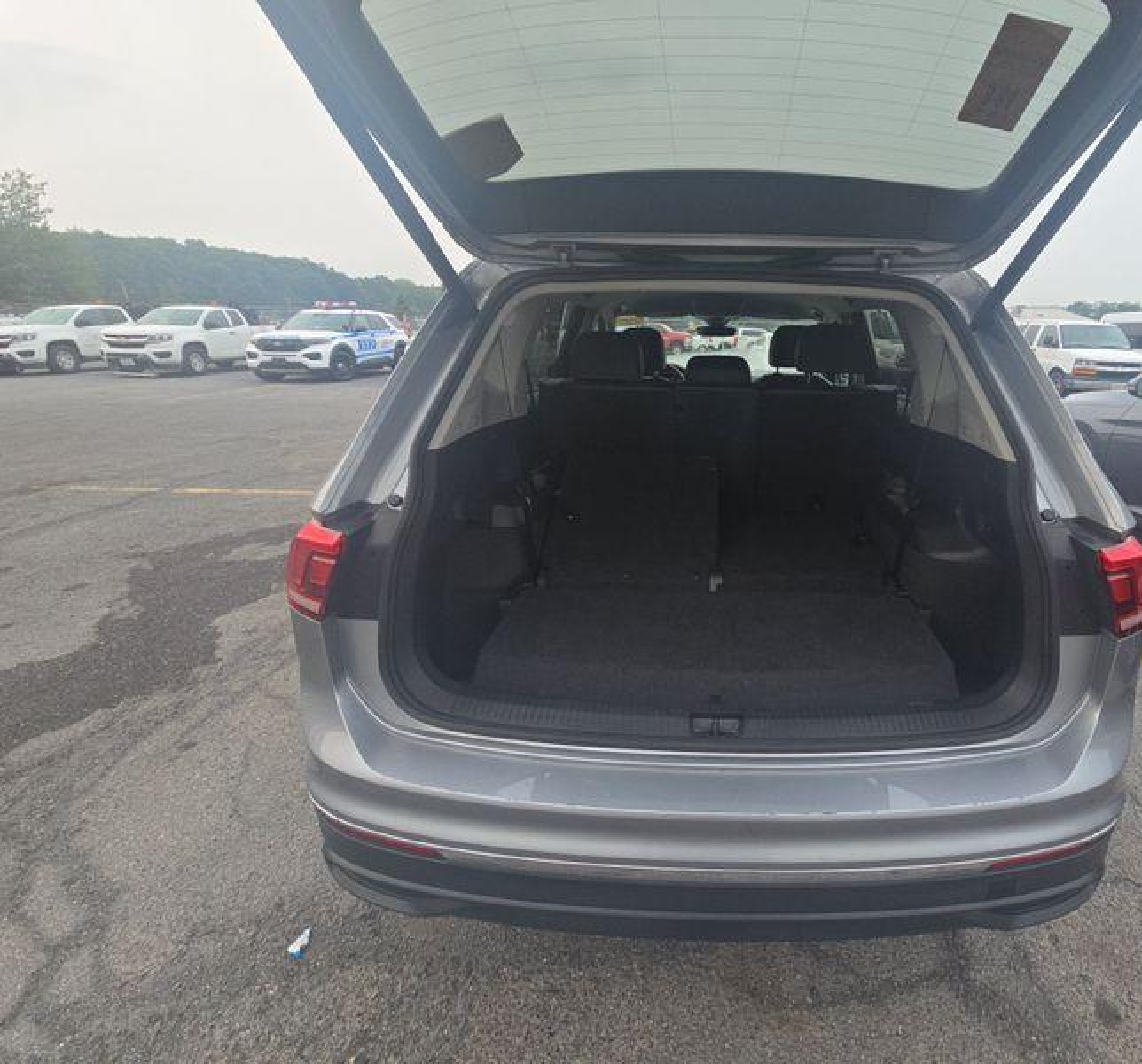 2024 Volkswagen Tiguan 2.0t Se/2.0t Wolfsburg Edition vin: 3VV3B7AX3RM083320