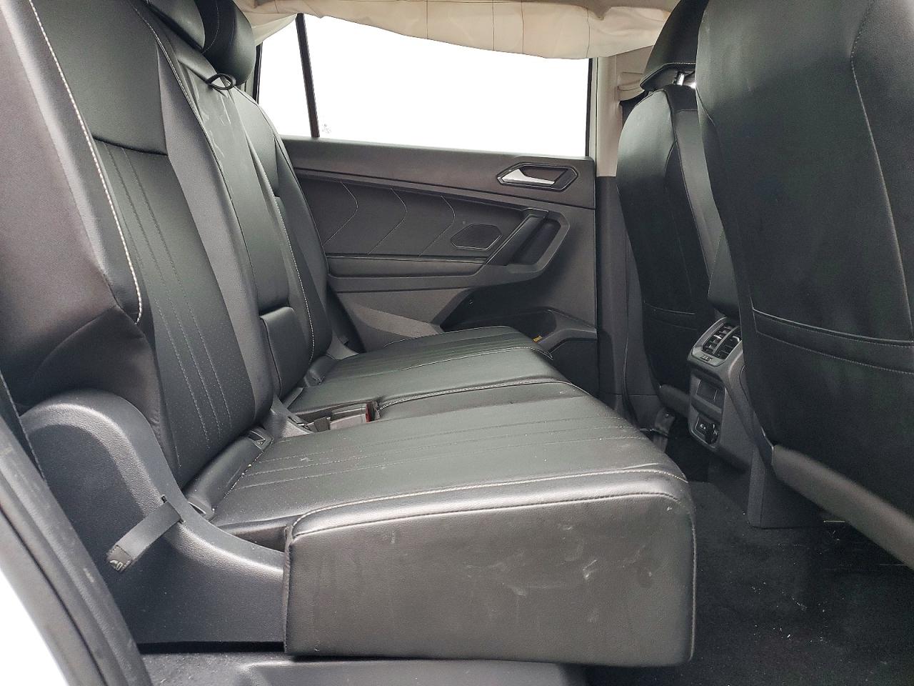 2024 Volkswagen Tiguan Se White vin: 3VV3B7AX4RM047328