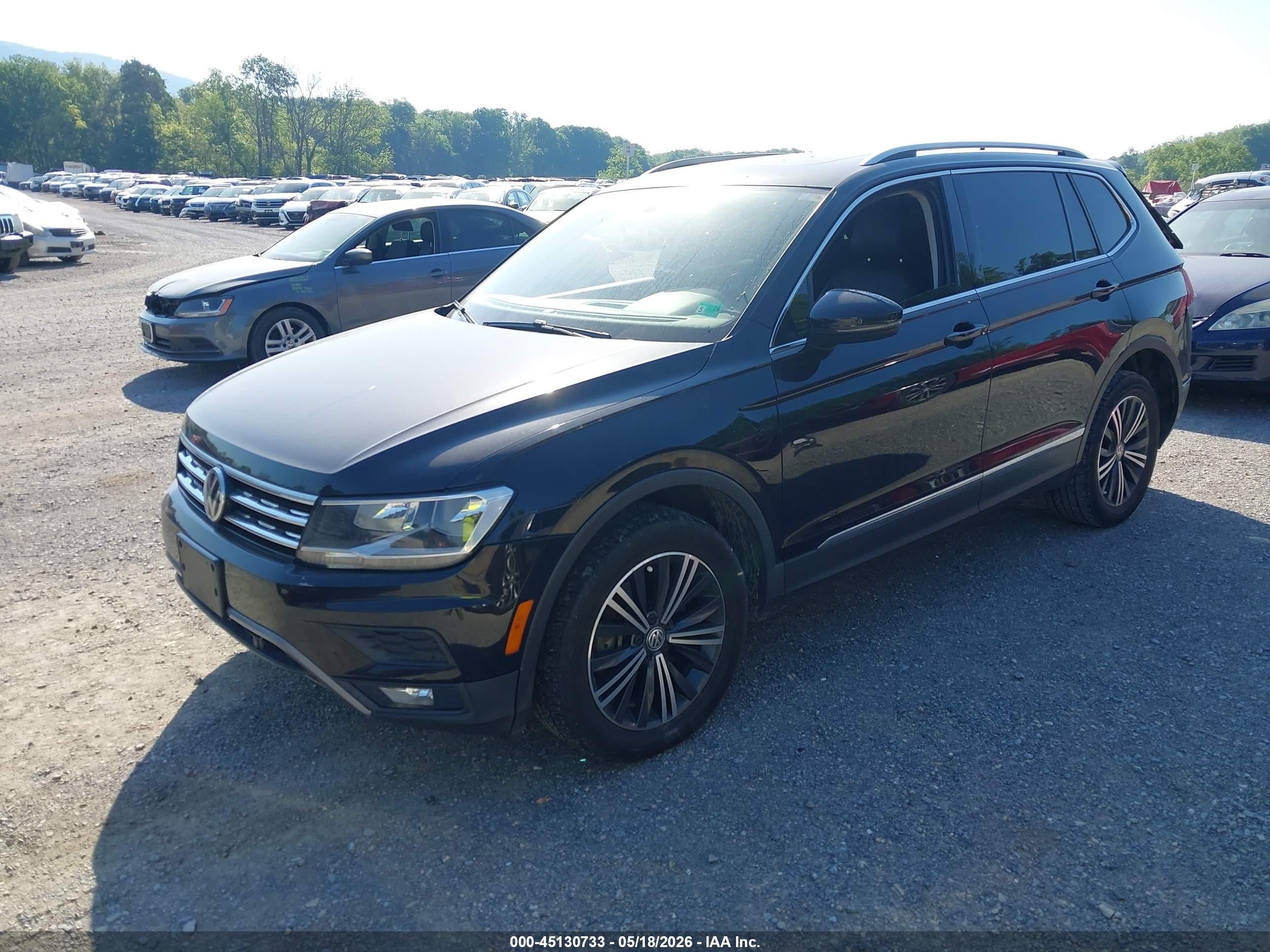 2019 Volkswagen Tiguan 2.0t Se/2.0t Sel/2.0t Sel R-line/2.0t Sel R-line Black Black vin: 3VV3B7AX5KM103699