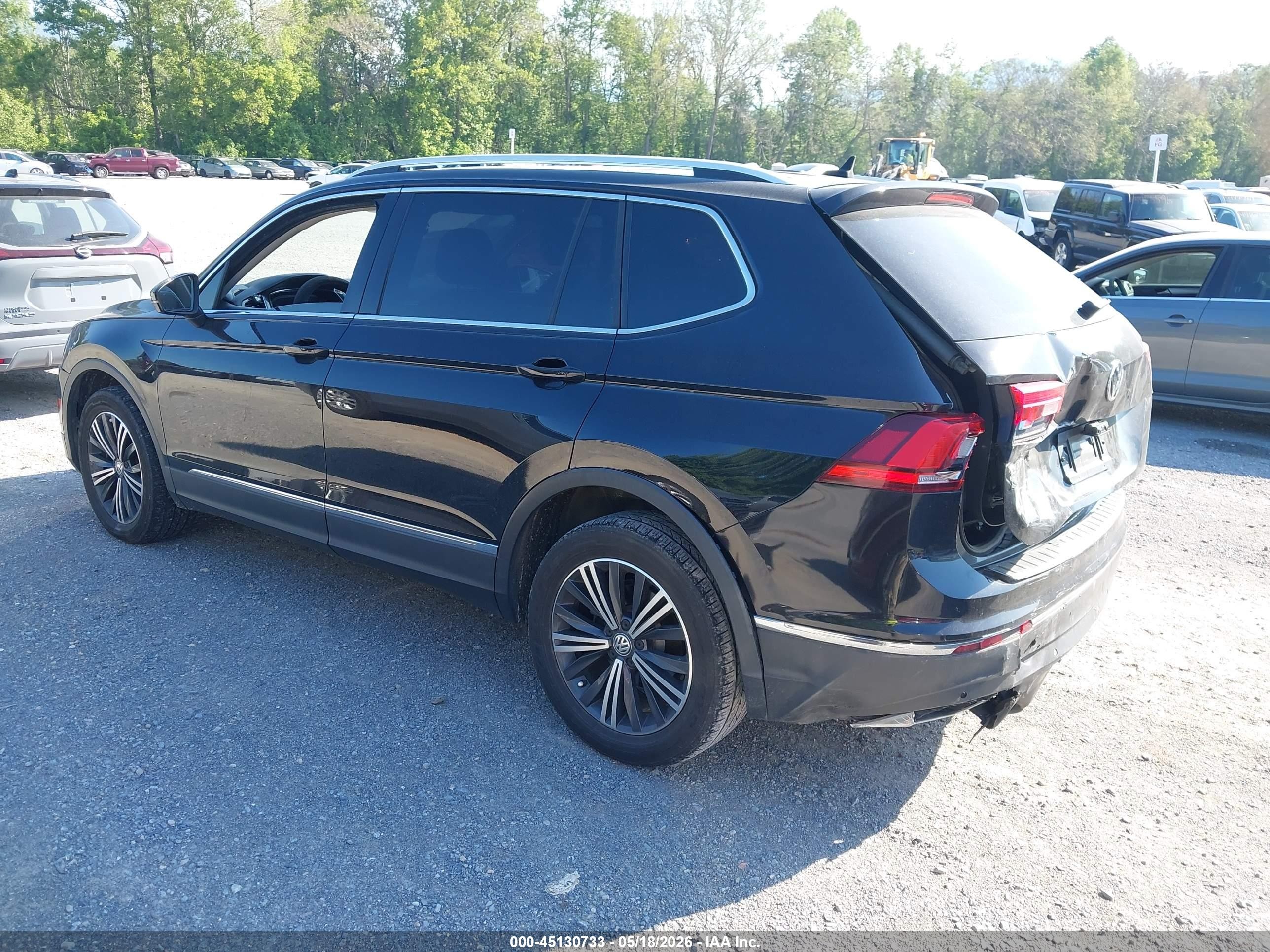 2019 Volkswagen Tiguan 2.0t Se/2.0t Sel/2.0t Sel R-line/2.0t Sel R-line Black Black vin: 3VV3B7AX5KM103699